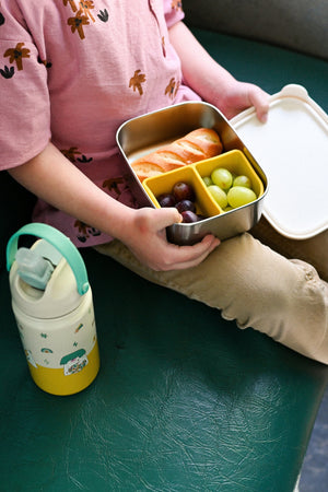 The Cotton Cloud - Funky Dogs 420ML قارورة من الفولاذ المقاوم للصدأ مع شفاط مخفي