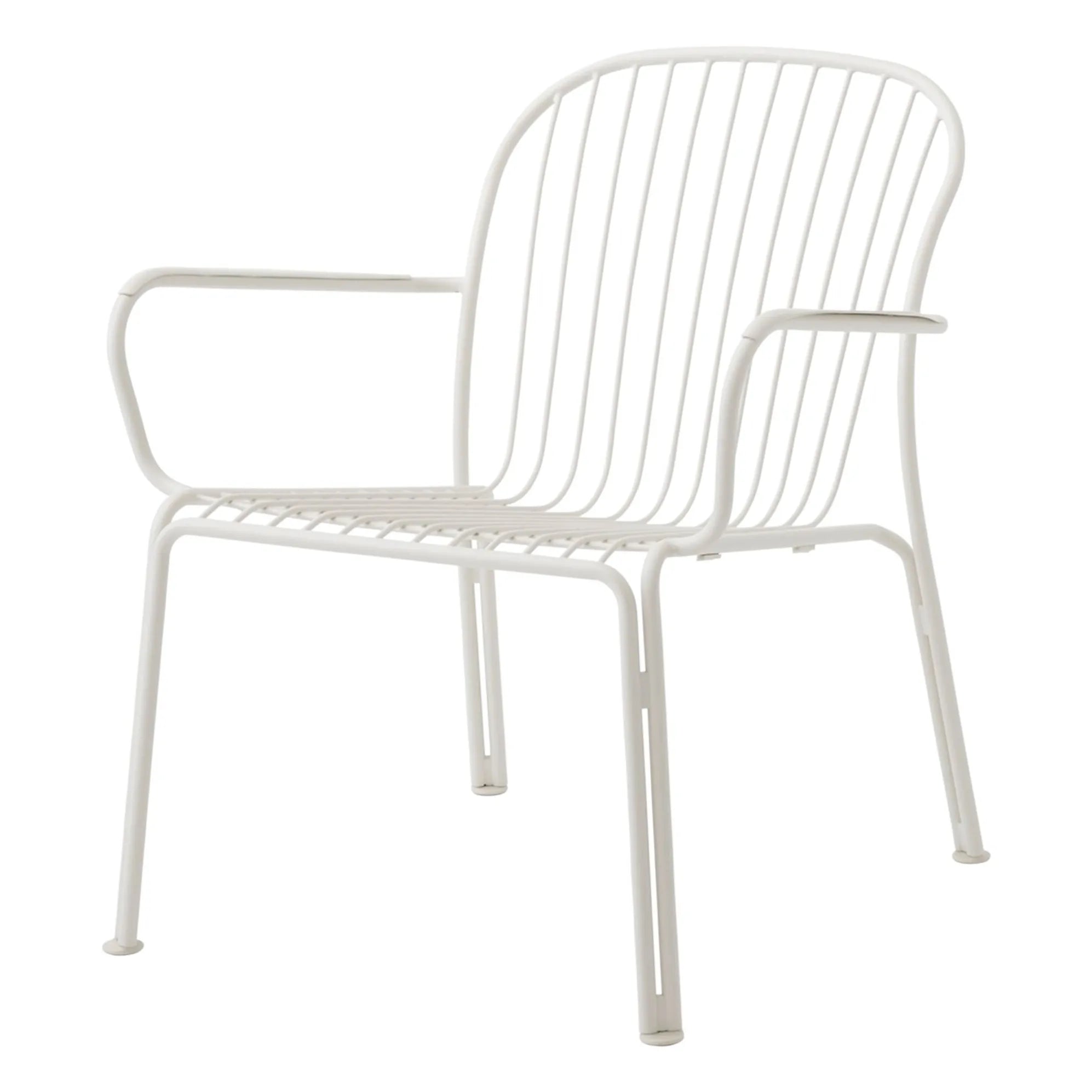 & Tradition - Thorvald SC101 Lounge Chair with Armrest, Space Copenhagen | Ivory