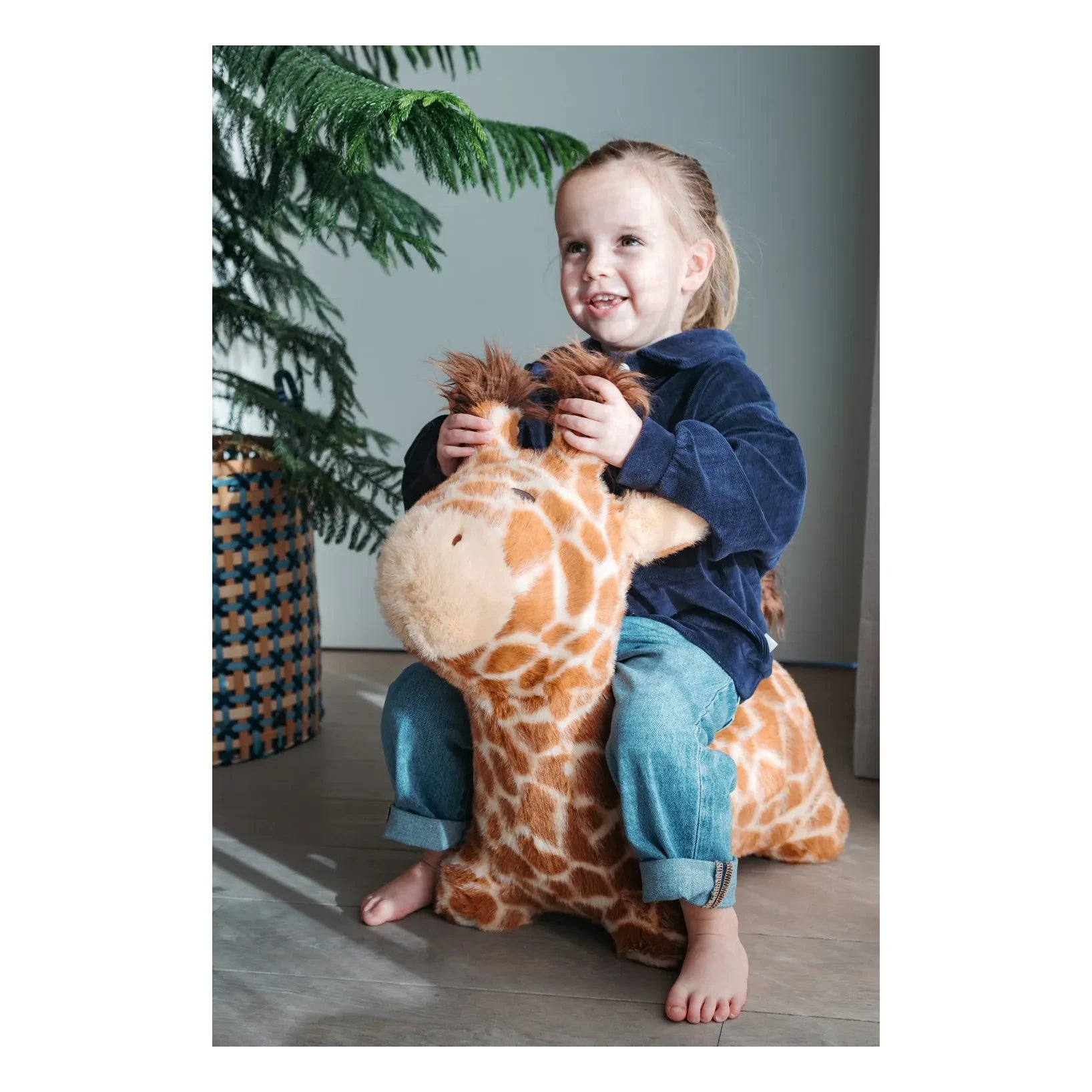 Wild & Soft - Springende Giraffe | Orange