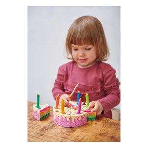 Tender Leaf Toys – Regenbogen-Geburtstagstorte aus Holz