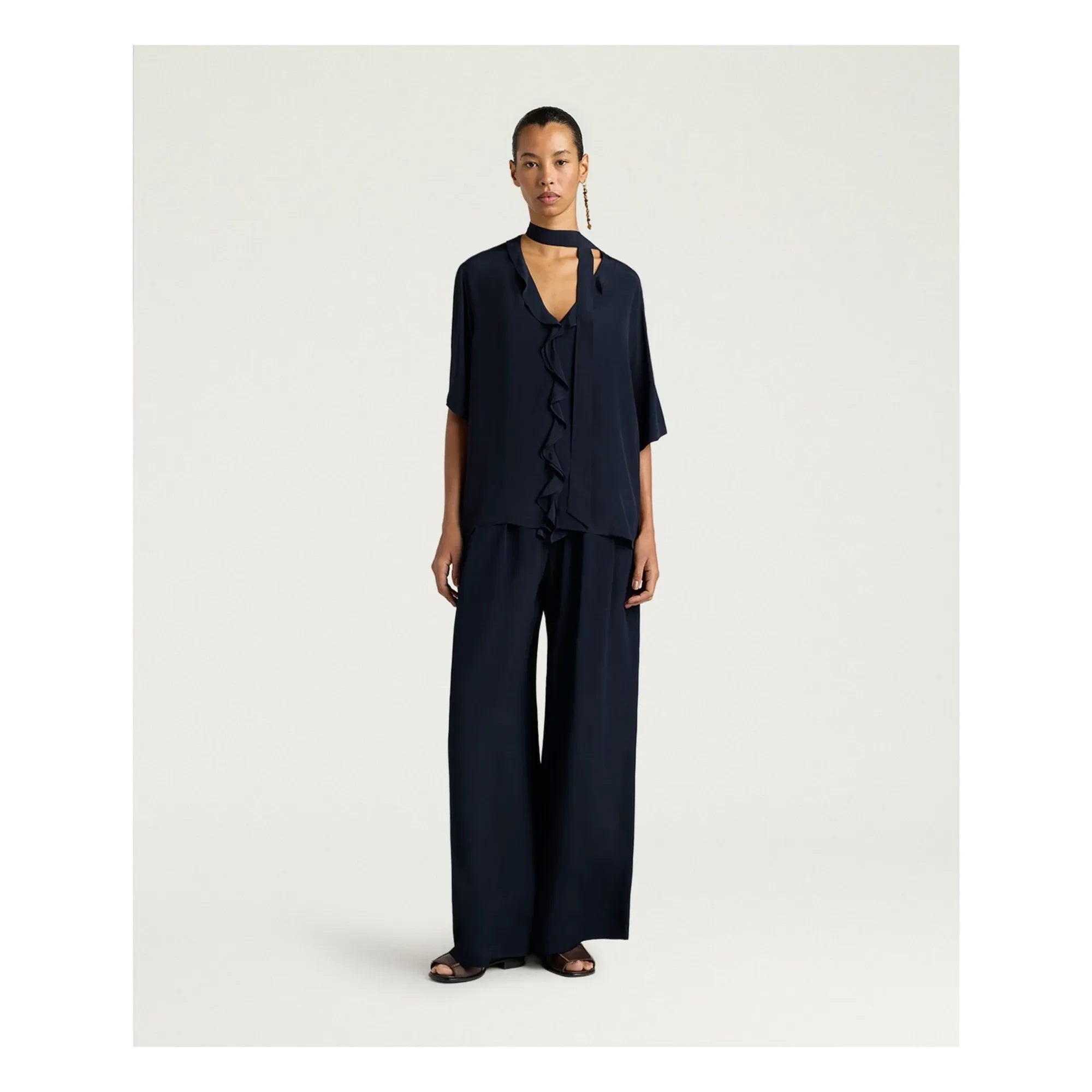 Momoni - Salvia short sleeve blouse | Navy Blue