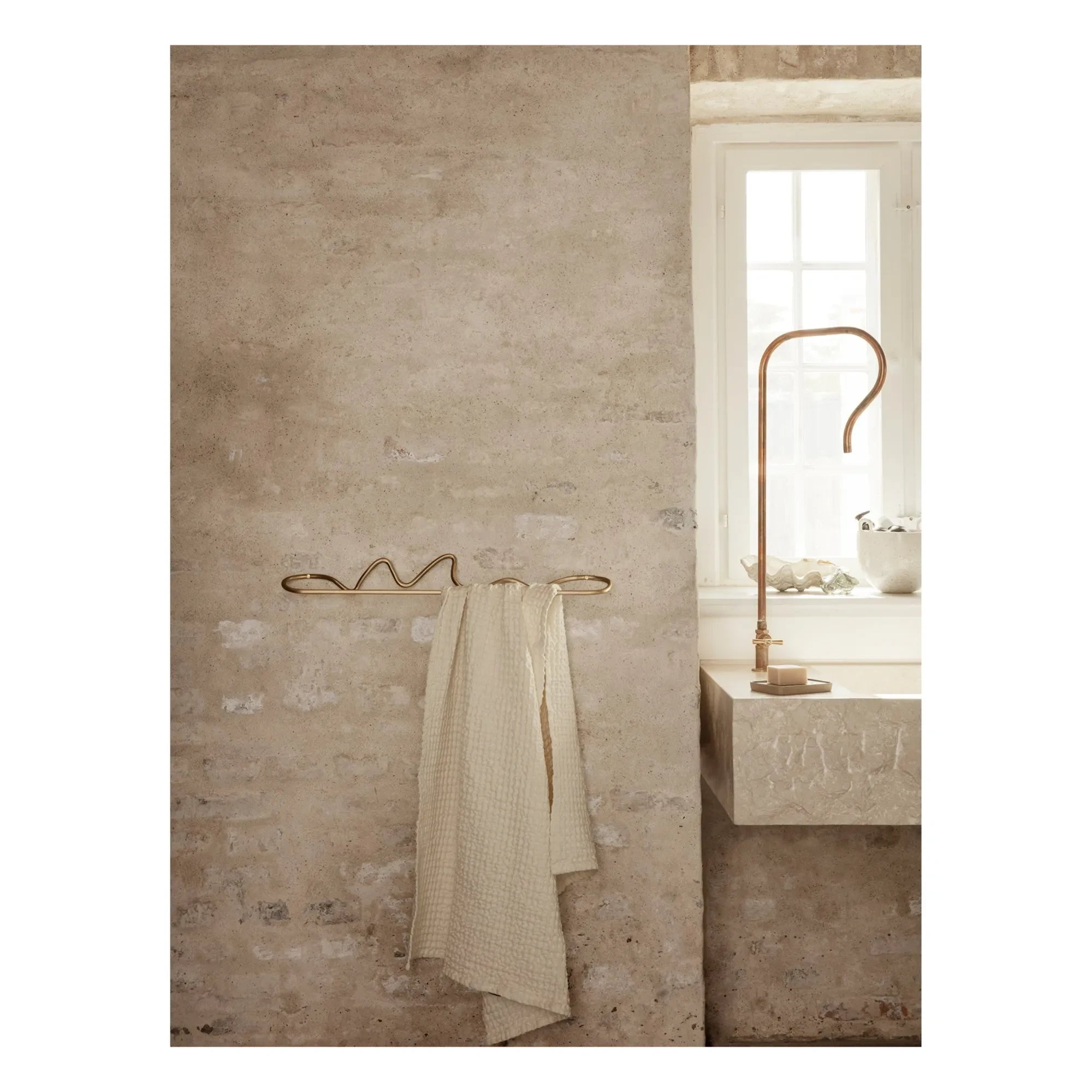 Ferm Living - Curvature Havlu Askısı | Pirinç