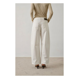 Soeur - Jean Eliott | White