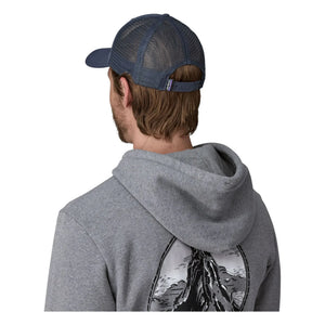 Patagonia - Trucker Şapka P-6 LoPro Organik Pamuk | Lacivert