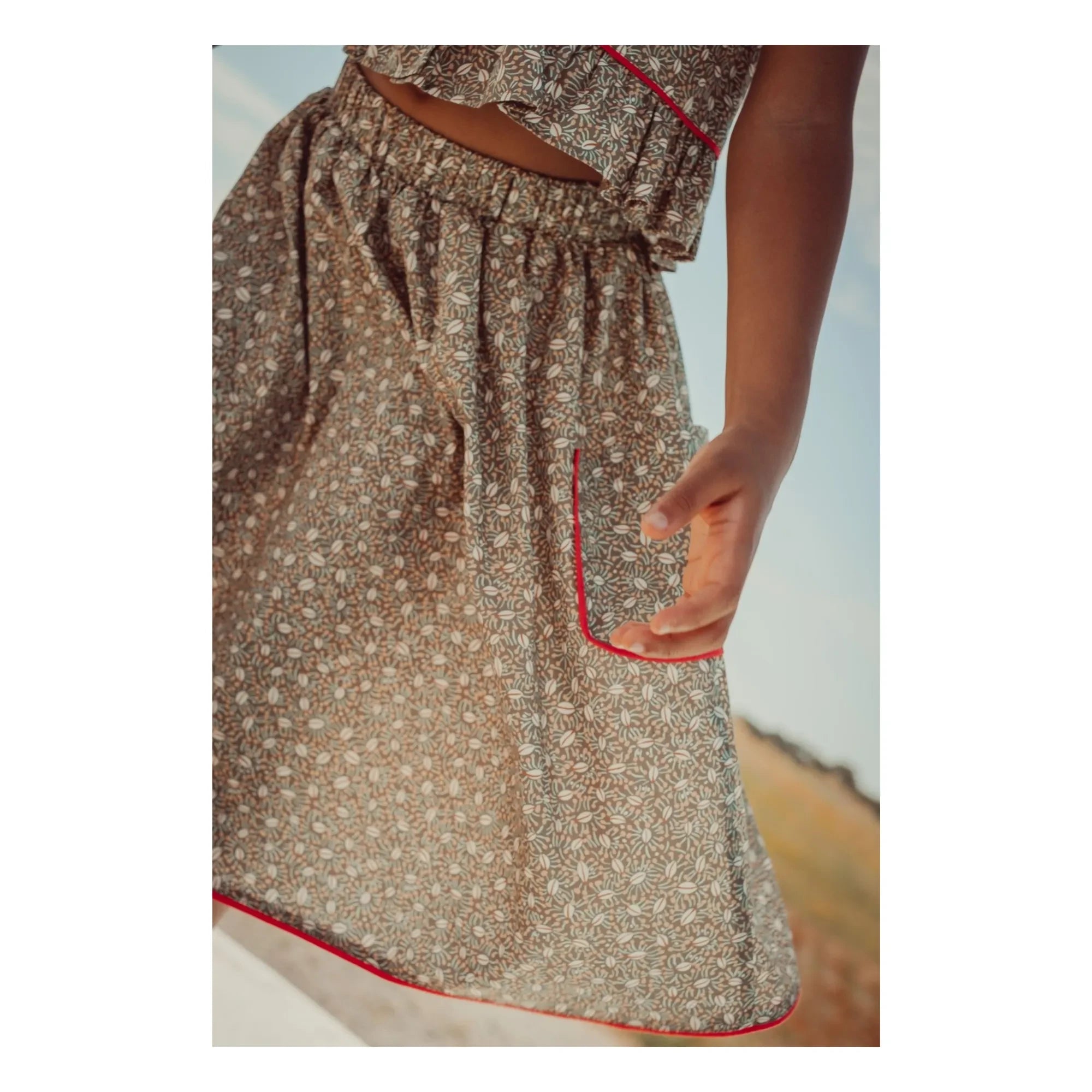 THE LiTTLE POETS - Amália Nature embroidered skirt | Khaki brown
