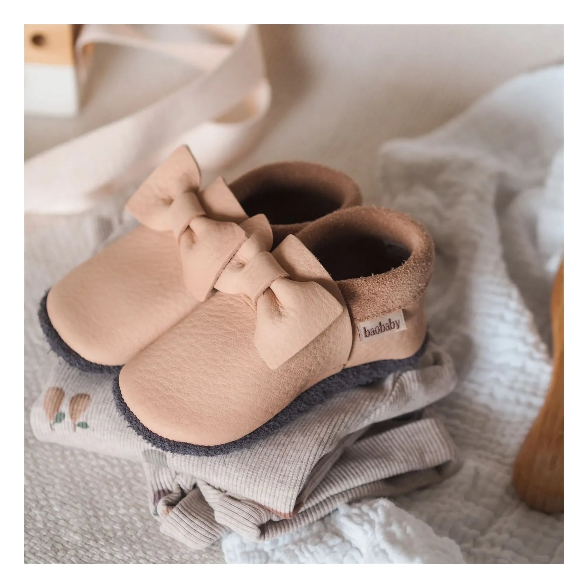 Baobaby – Geknotete Hausschuhe | Beige Rosa
