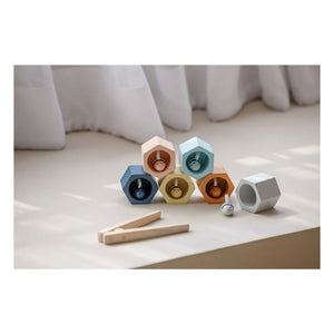 Plan Toys - Honigwaben-Zangenset