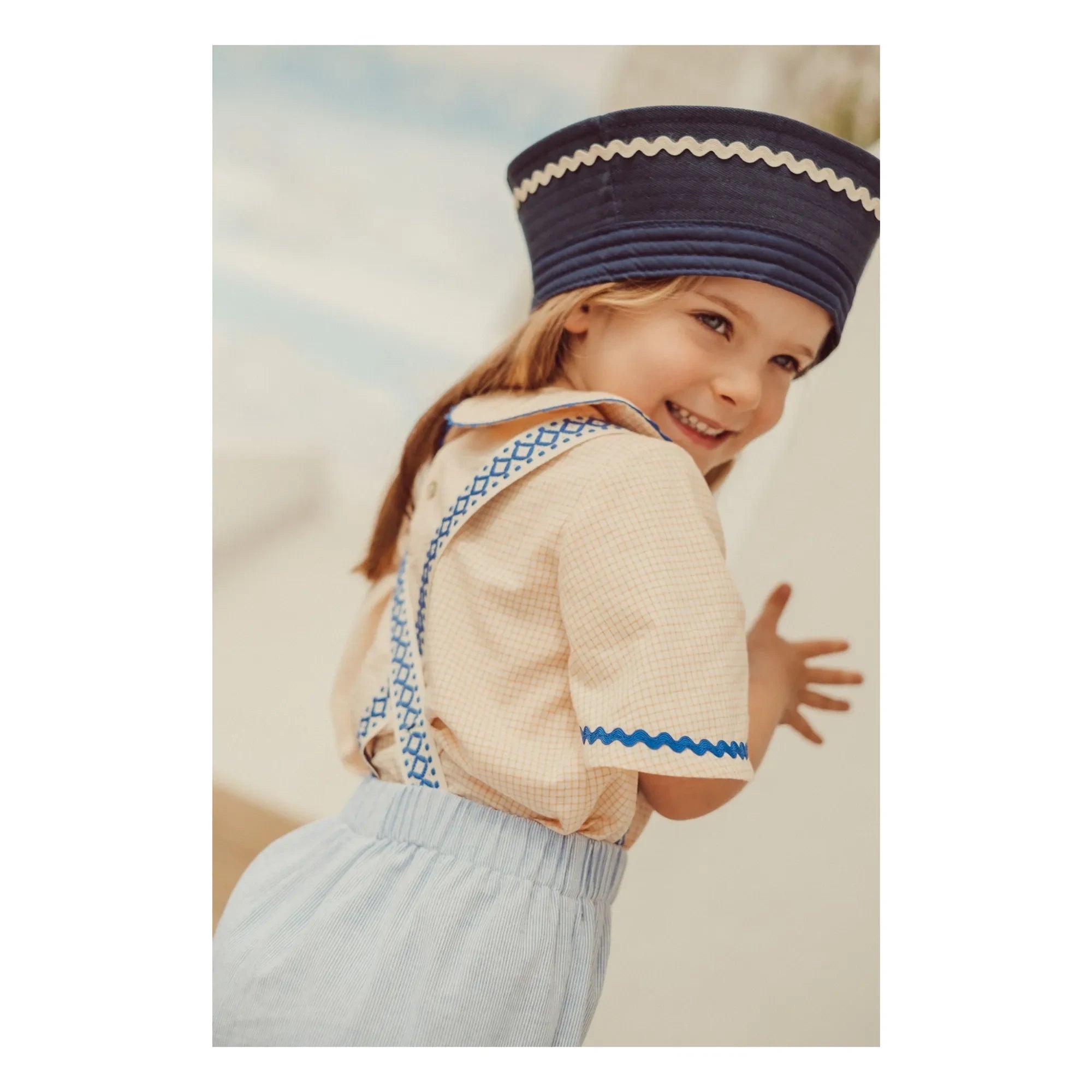 THE LiTTLE POETS - Florbela Carreaux Claudine Yakalı İşlemeli Bluz | Soluk sarı