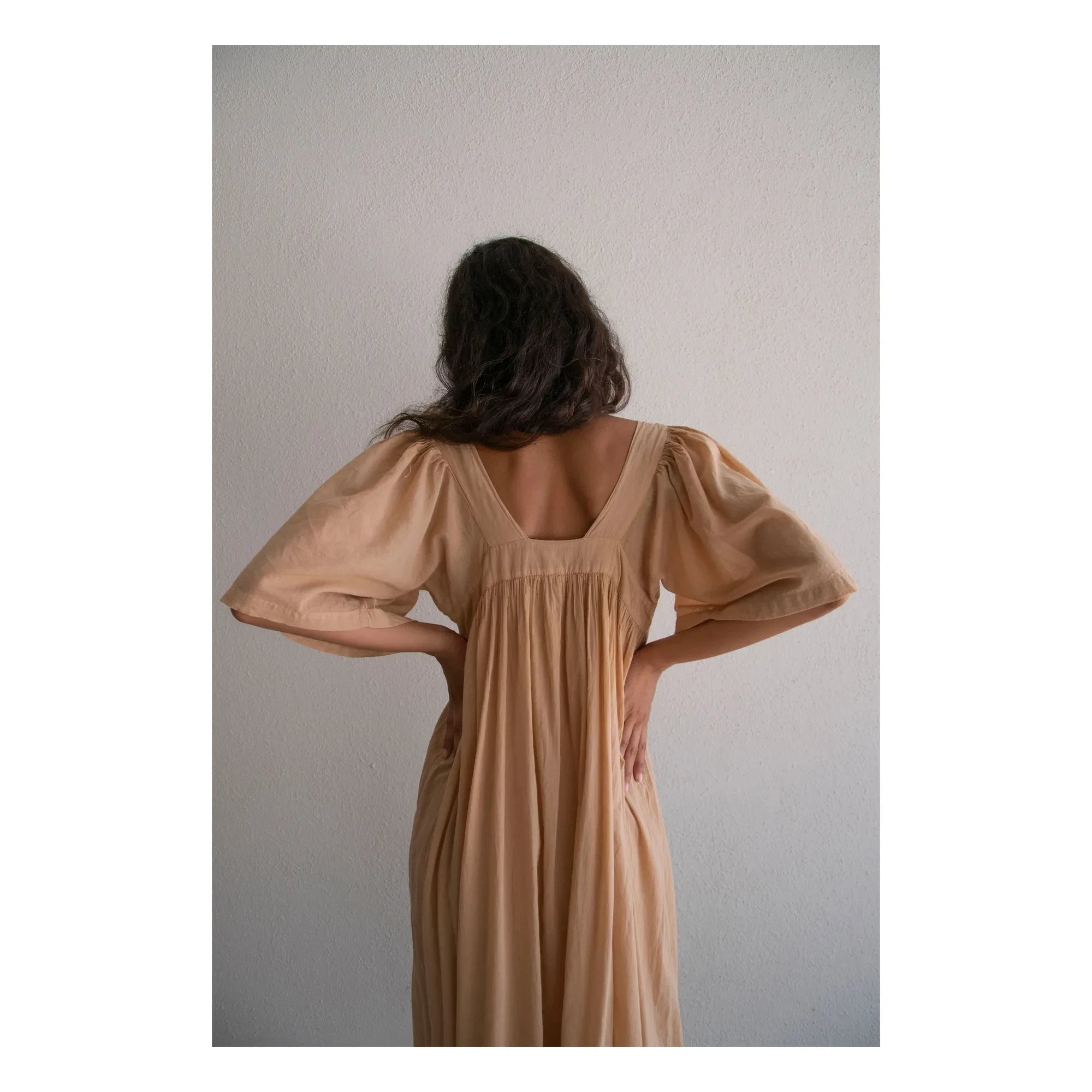 THEAVANT - Jade Baumwoll Voile Kleid | Amber