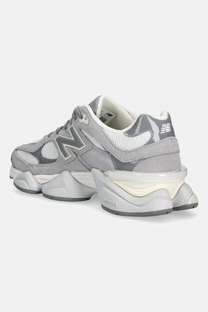 New Balance 9060 Kadın Spor Ayakkabı