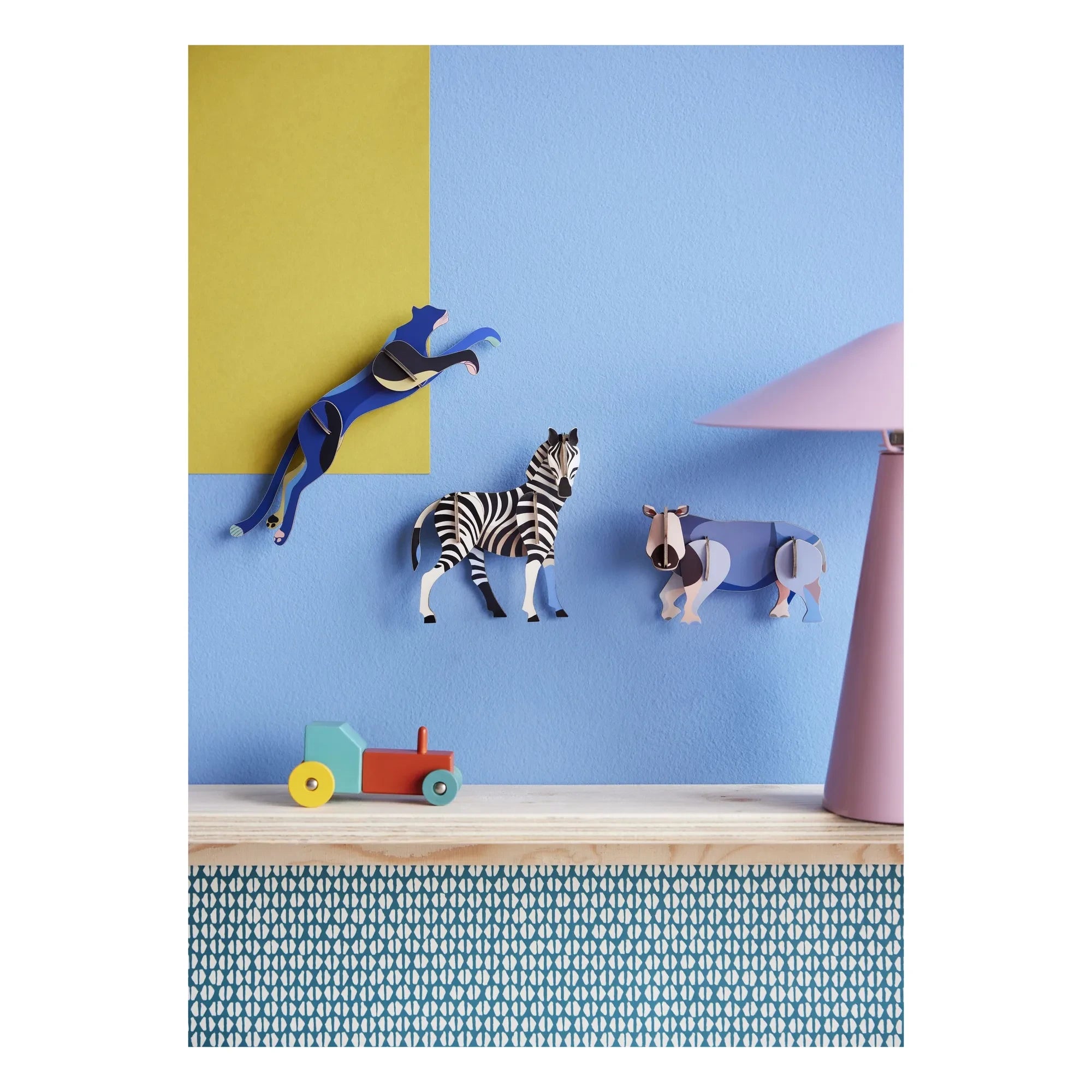 Studio Roof - Zebra duvar süsü