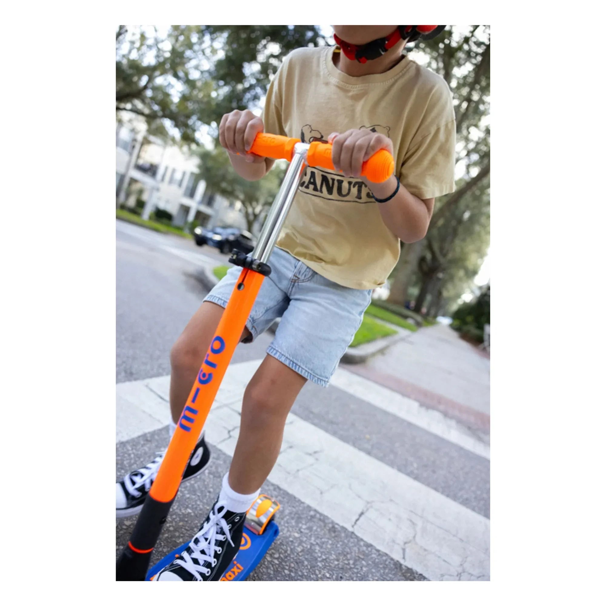 Micro - Maxi Katlanabilir Neon LED Scooter | Turuncu