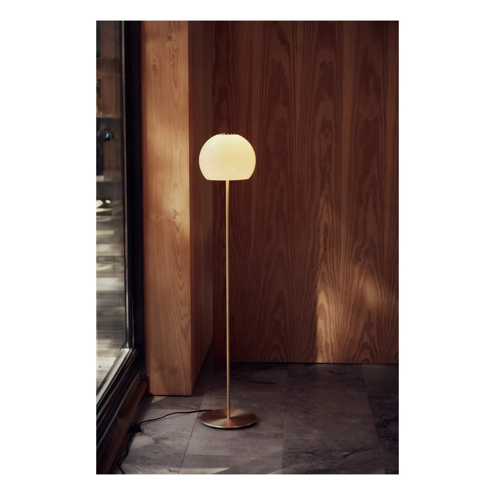 Frandsen - Ball Zemin Lambası, Benny Frandsen & Frandsen Design Studio | Kum grisi