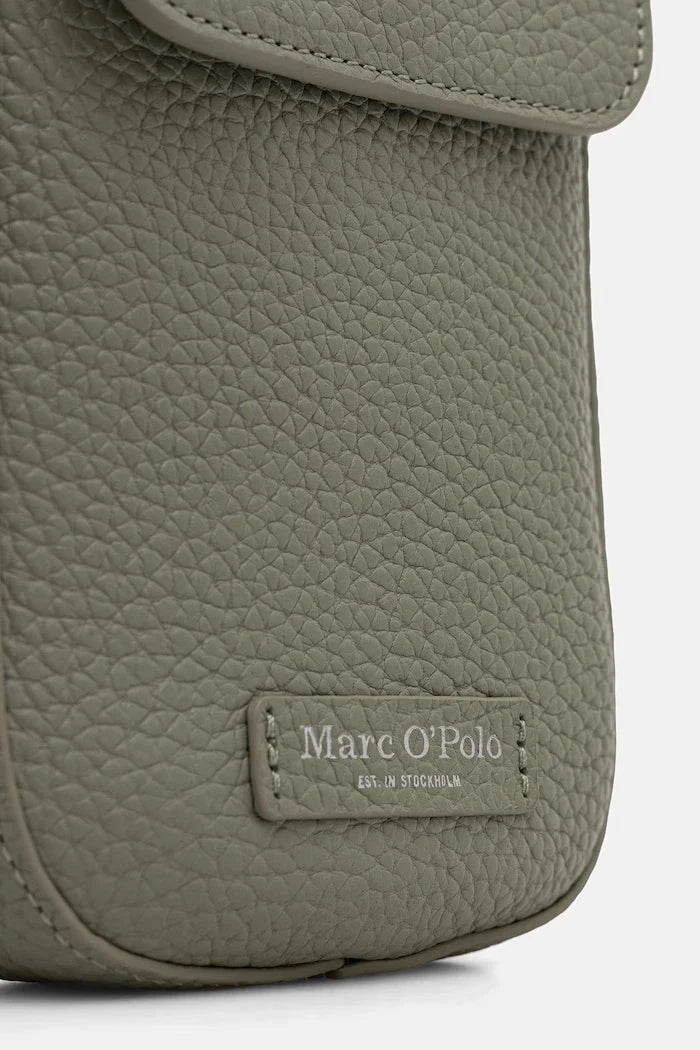Marc O'Polo kadın deri telefon kılıfı