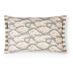 Le Monde Sauvage - Cloud printed pillowcase Nebula Key West | Blue