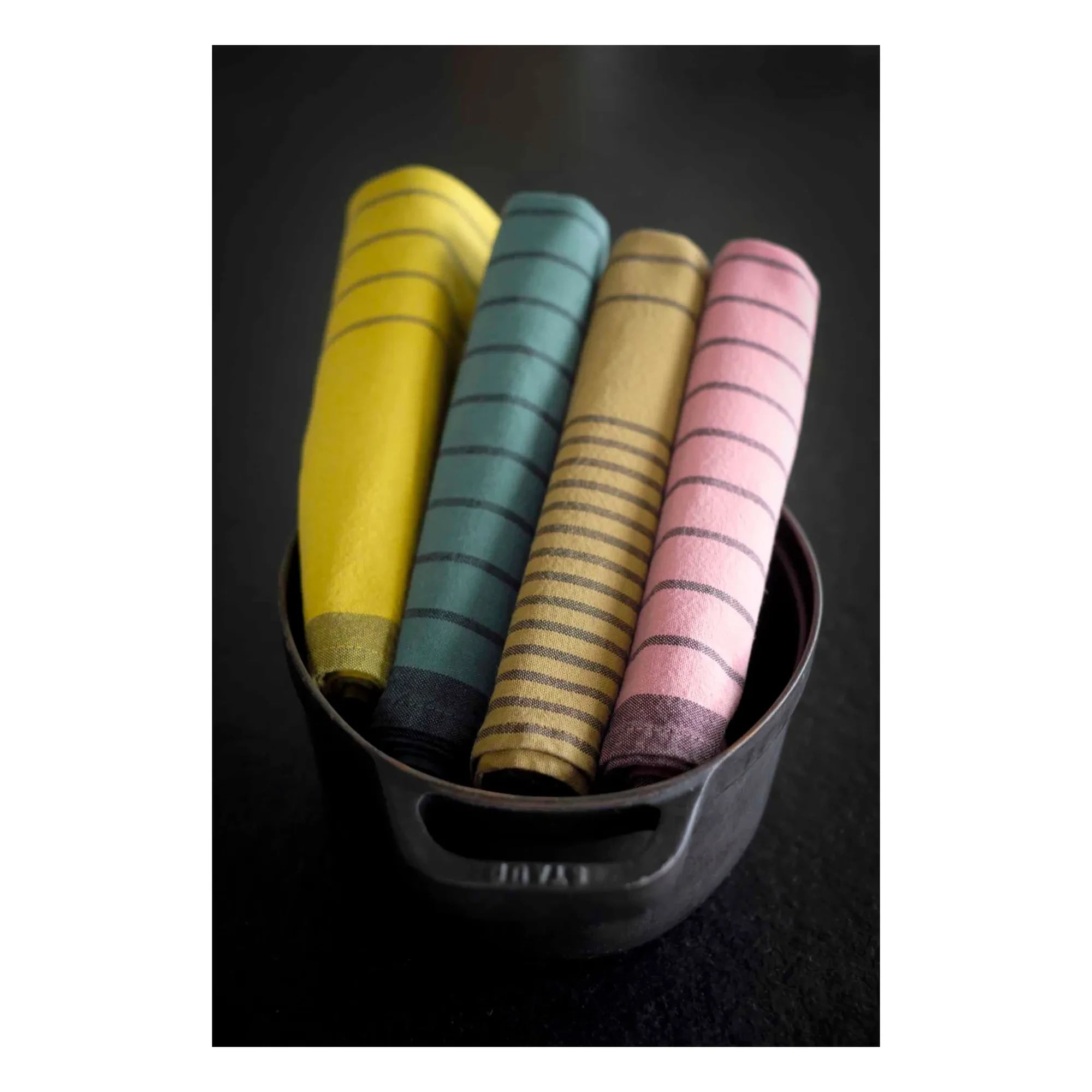 La cerise sur le gâteau - Piero cotton striped kitchen towel | Camel