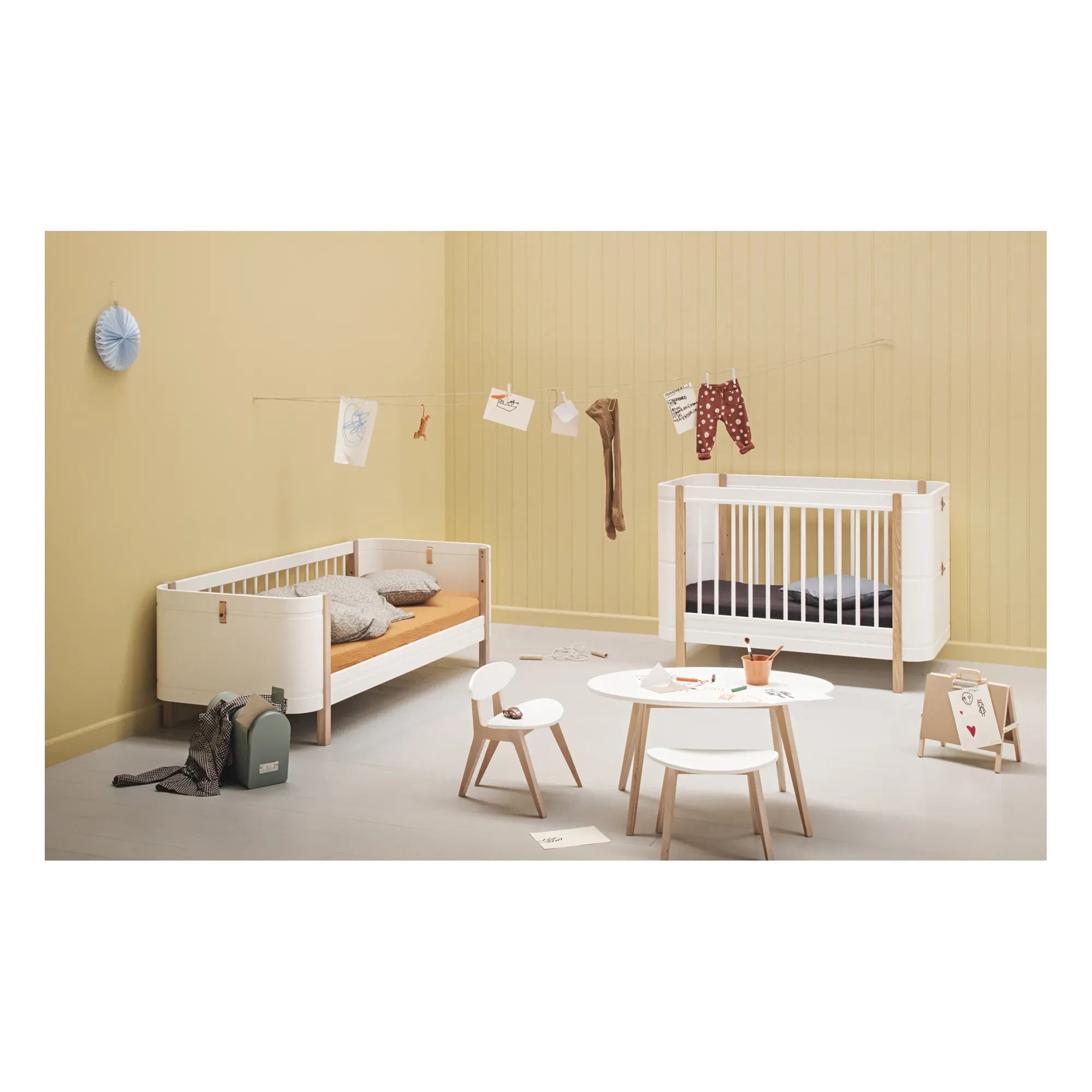 Oliver Furniture - Conversion kit for Mini+ bed | White