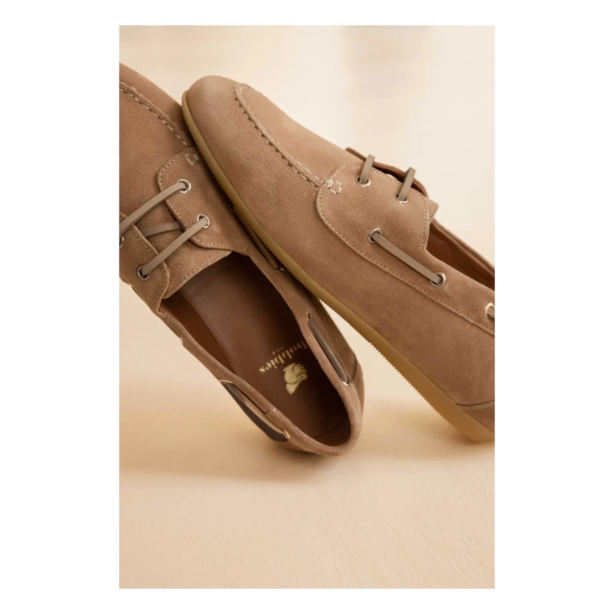 Bobbies - Betsy Wildleder-Bootsschuh | Beige