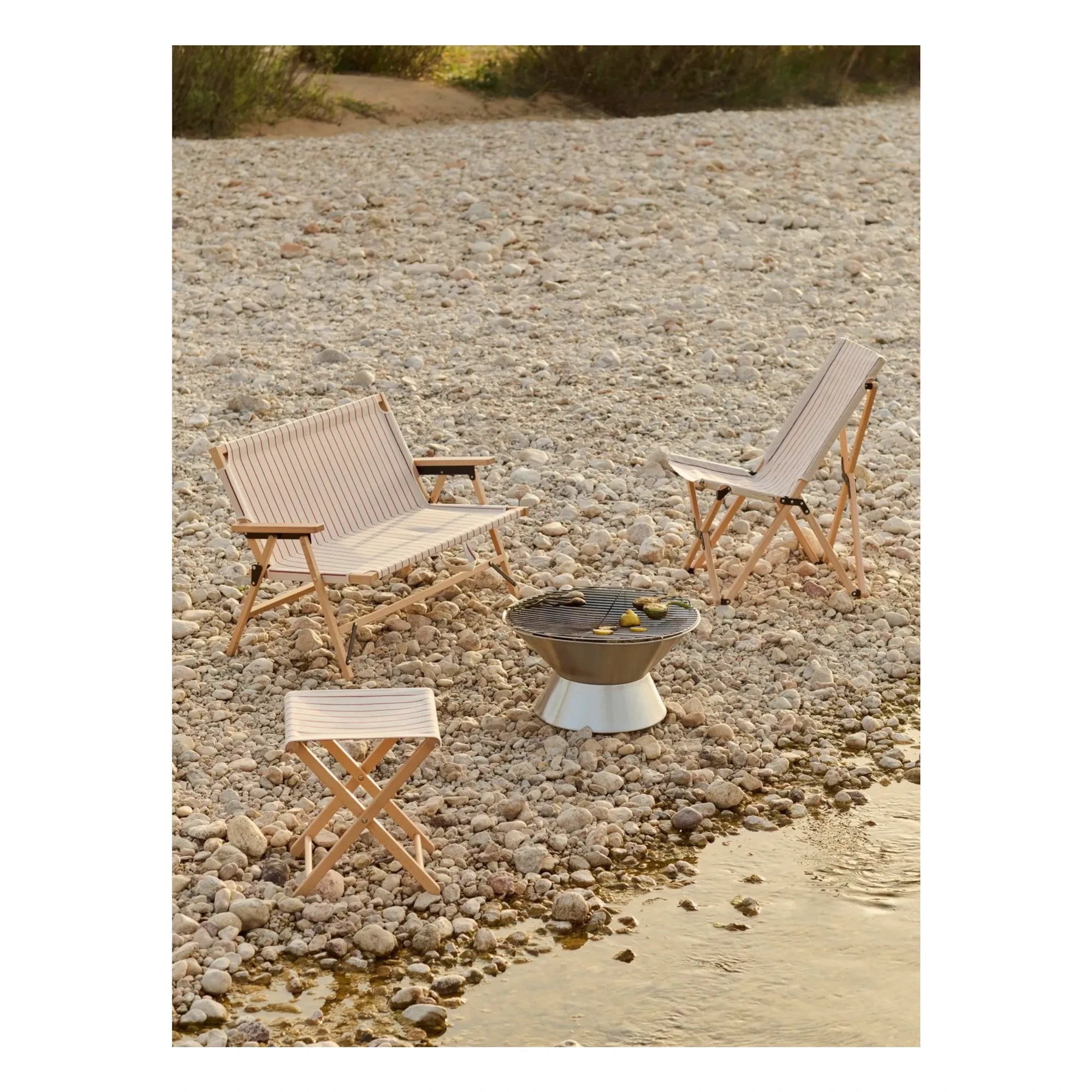 Hay - Outdoor Market katlanır bank, Jasper Morrison | Bej