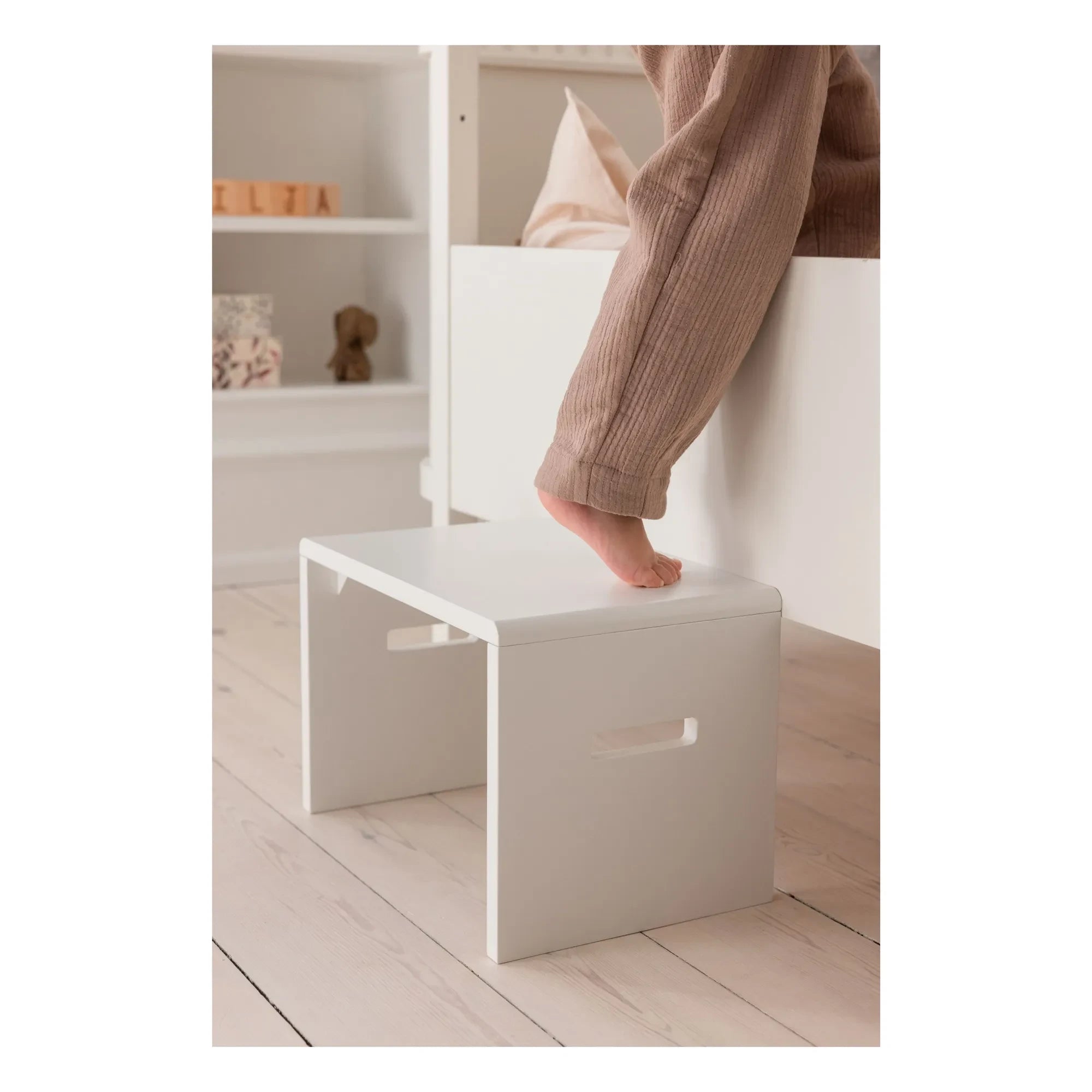 Sebra - Step | White