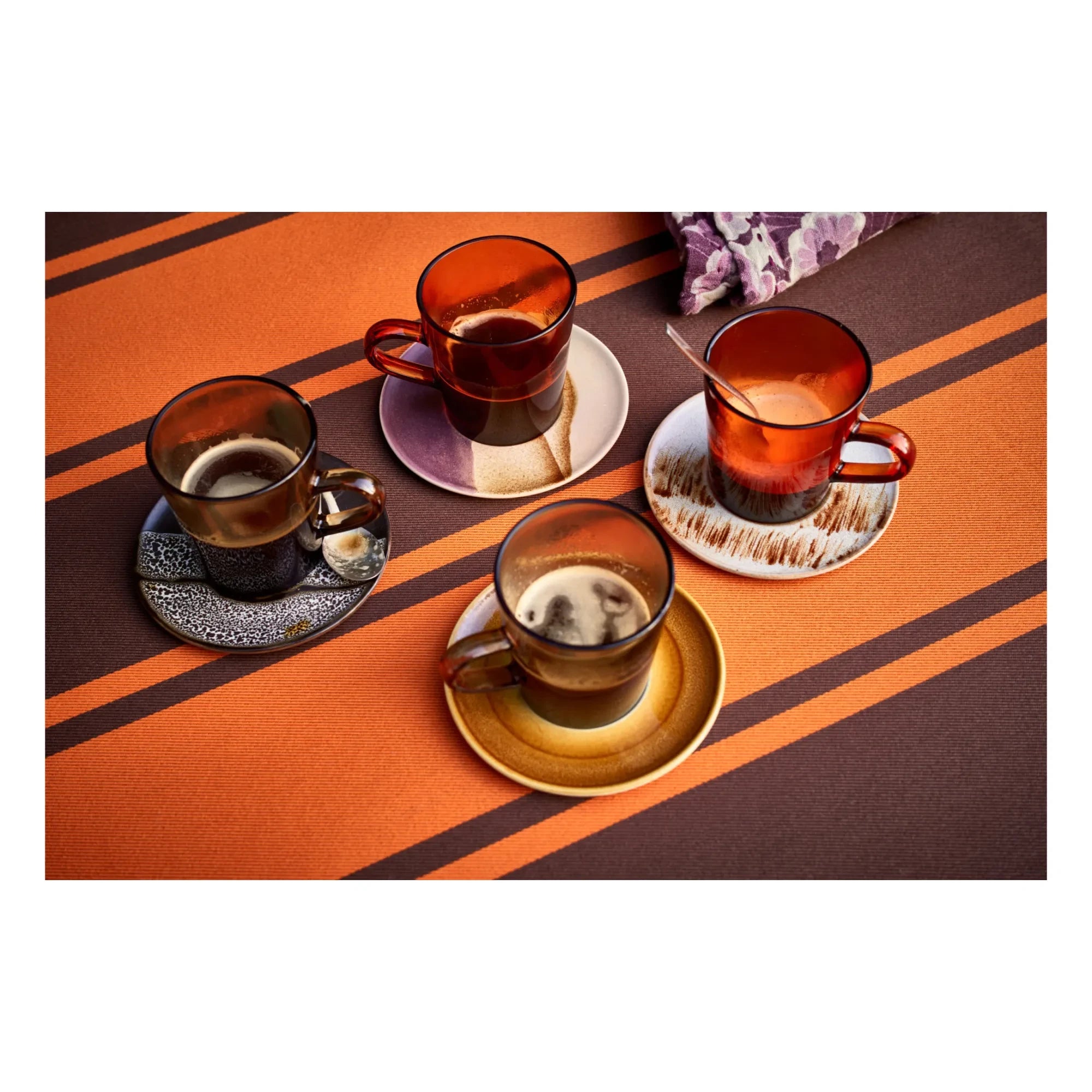 HKliving - 70'ler Tabaklar - 4'lü Set