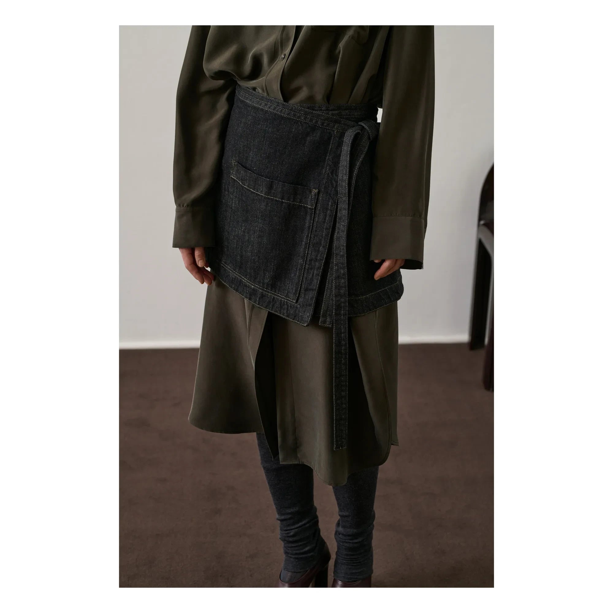 Soeur – Flora Seidenkleid | Dunkles Khaki