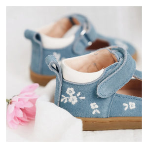 Lazare - Embroidered Pia Etoile Flower Suede Baby Shoes | Denim Blue