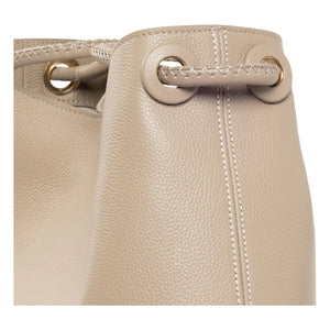 Handing - Vosges Grainé leather bag | Powder brown