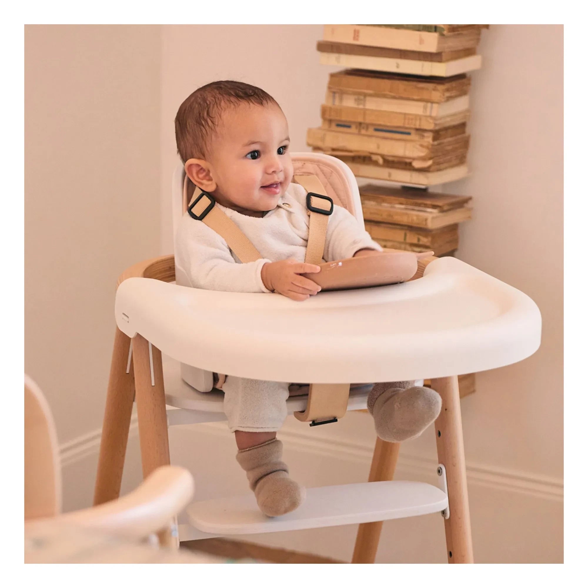 Charlie Crane - Tobo High Chair | White