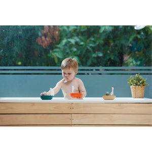 Plan Toys - Penguin Yüzer Tekne