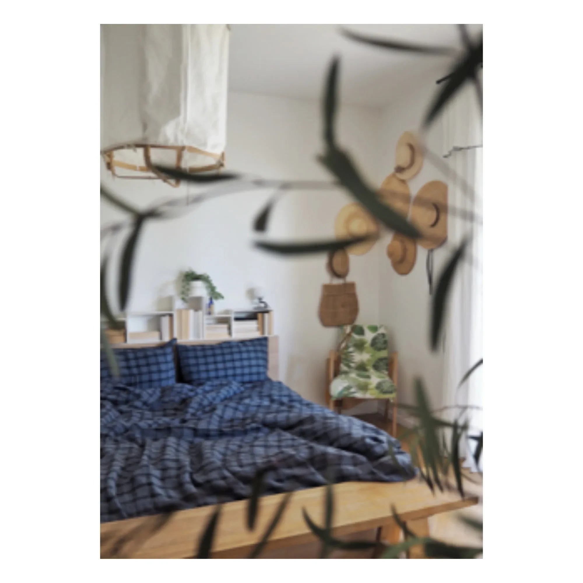 Le Monde Sauvage - Highland Washed Linen Duvet Cover | Night Blue