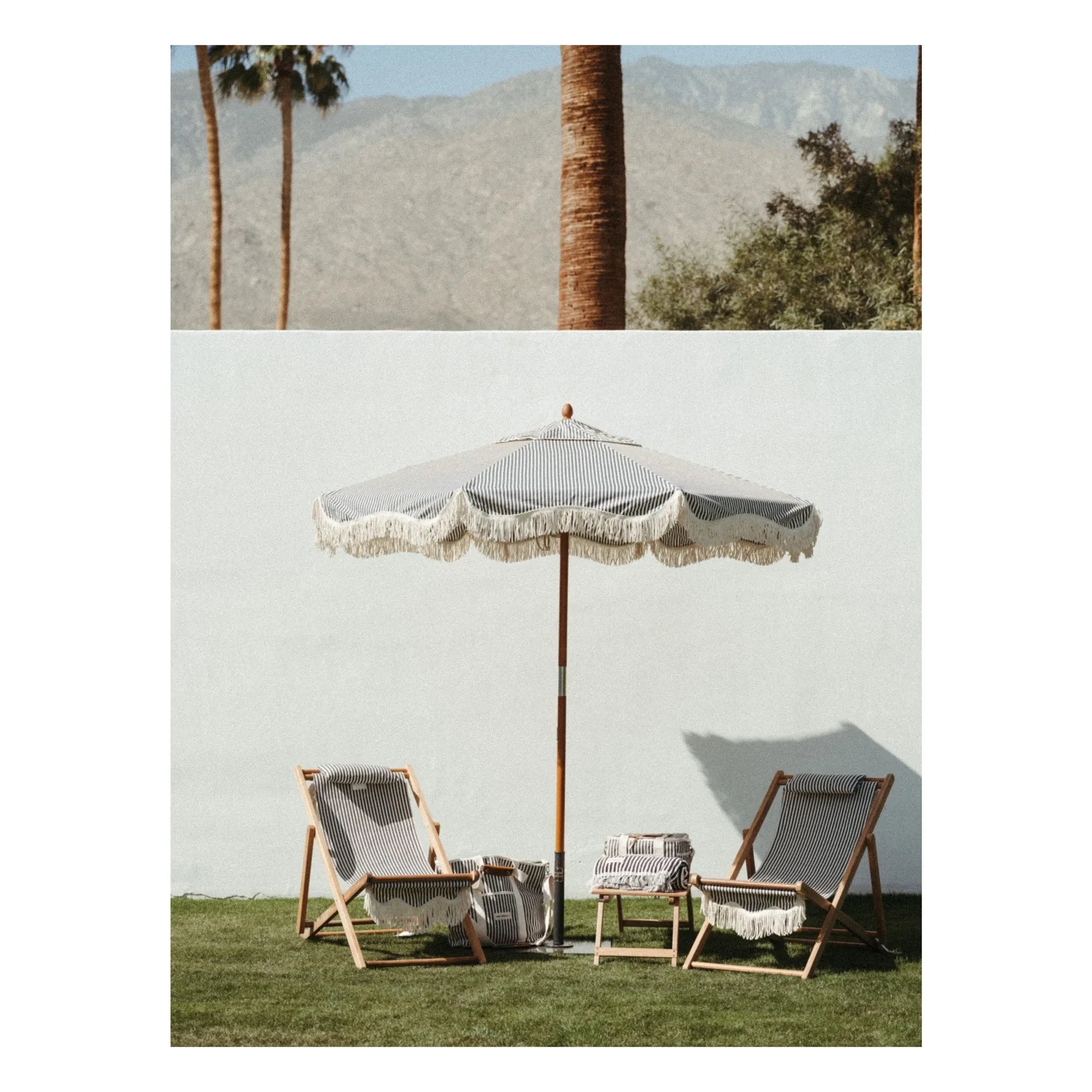 Business & Pleasure Co. - Püsküllü şemsiye | Lacivert