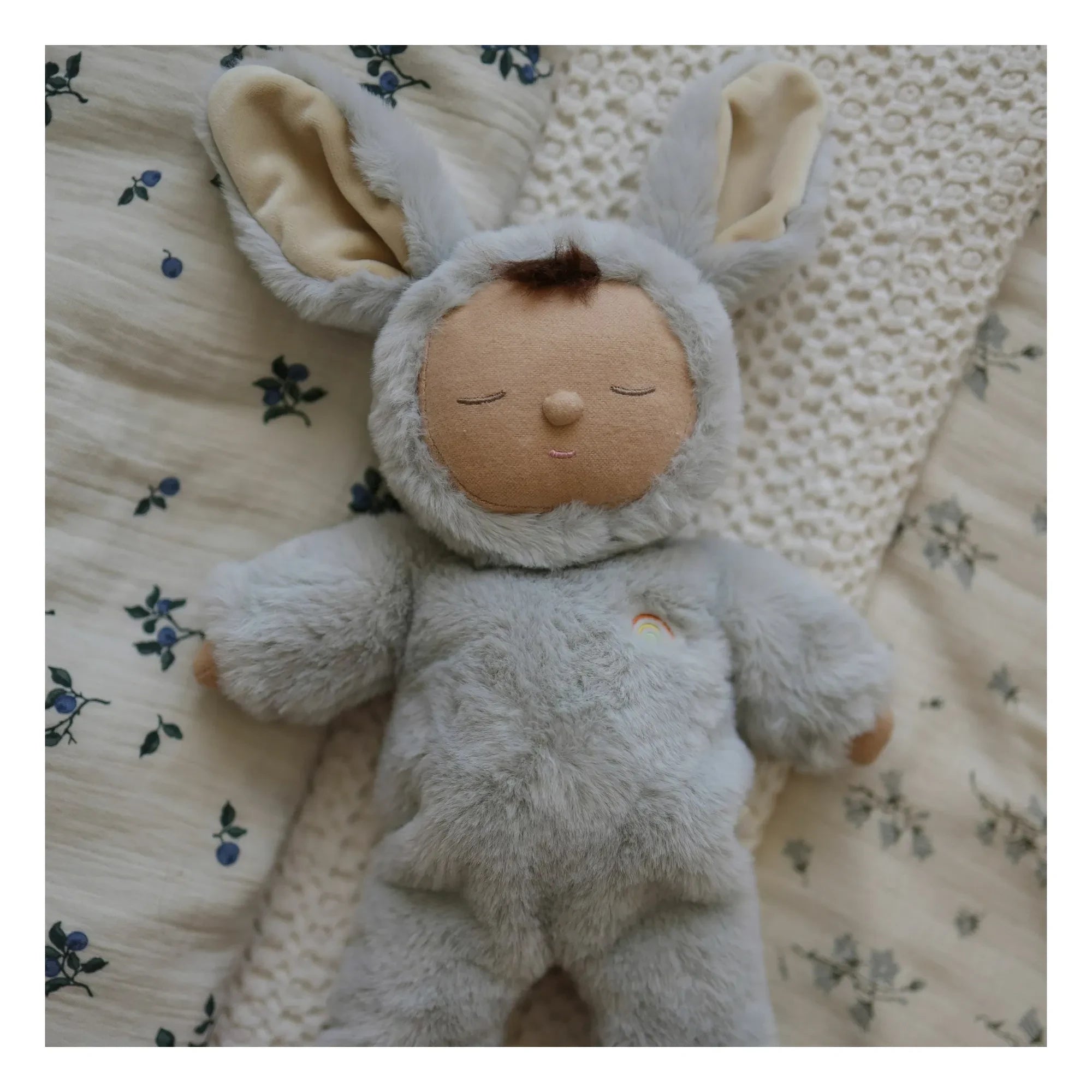 Olli Ella - Cozy Dinkum Rabbit Spieluhr | Mittelgrau