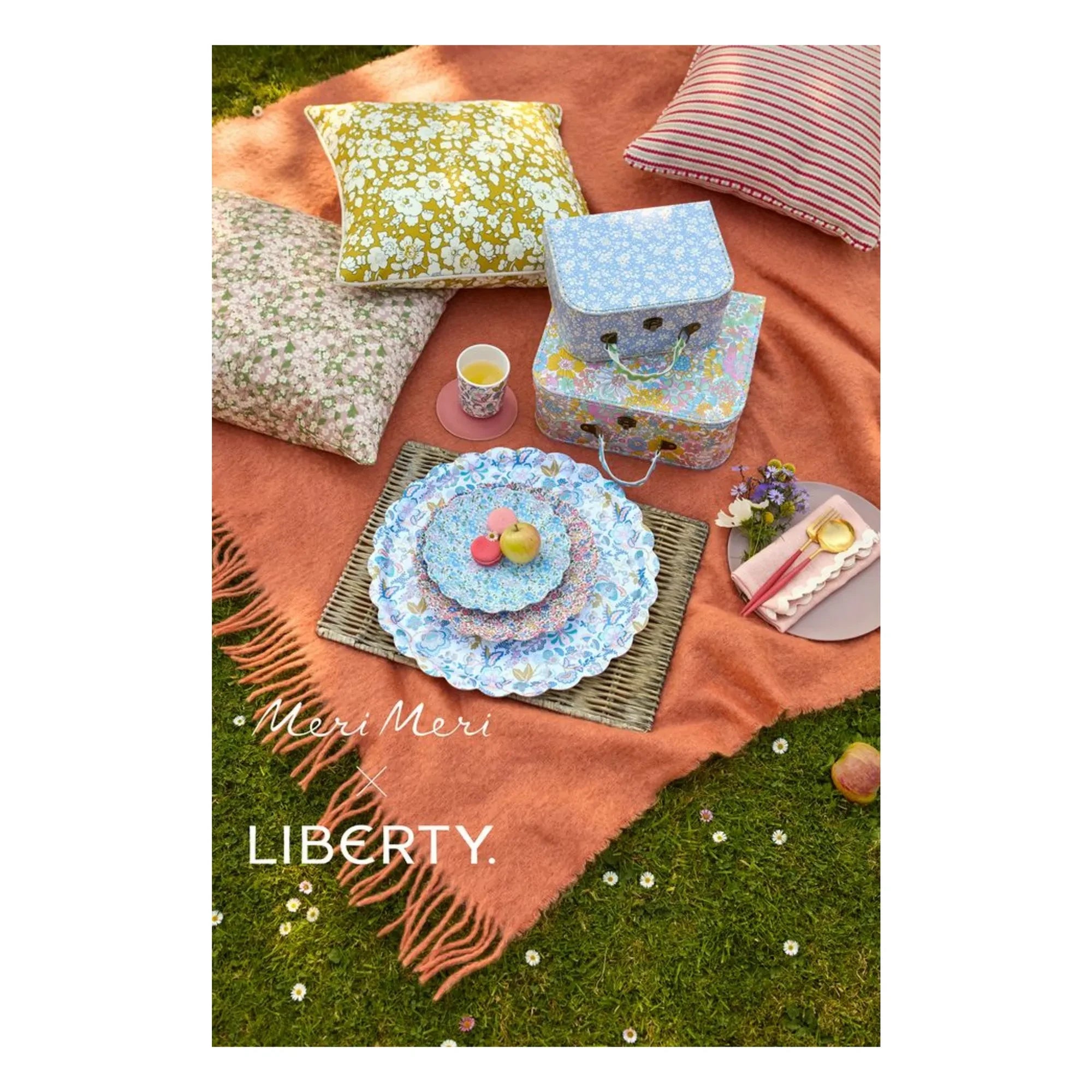 Meri Meri - Küçük melamin tabaklar - Meri Meri x Liberty - 4'lü set