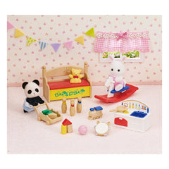 Sylvanian Families - Bebek Oyuncak Kutusu