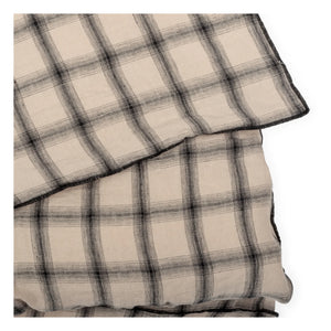 Le Monde Sauvage - Highland Washed Linen Duvet Cover | Beige Pink