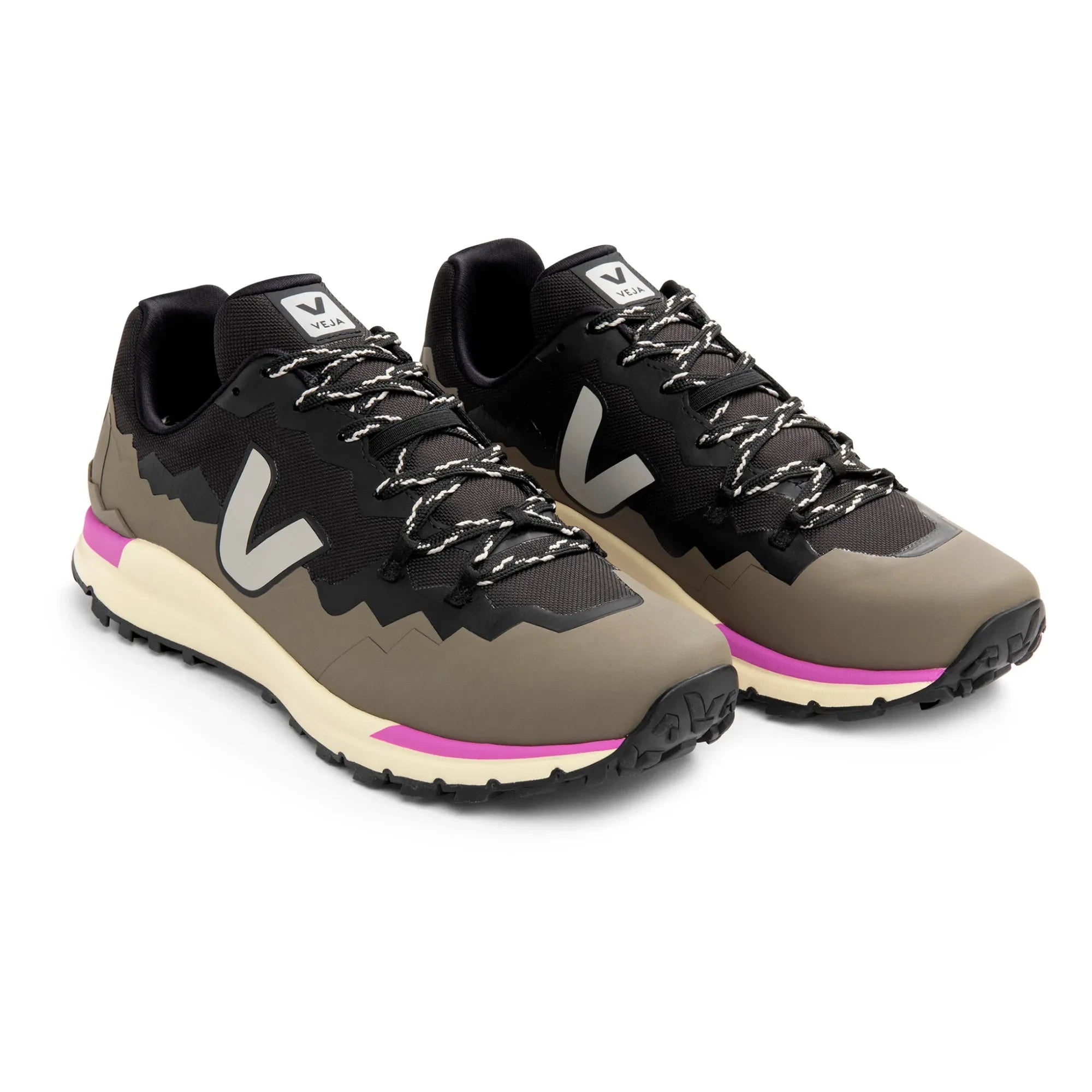 Veja - Fitz Roy Trek-Shell Sneakers | Schwarz