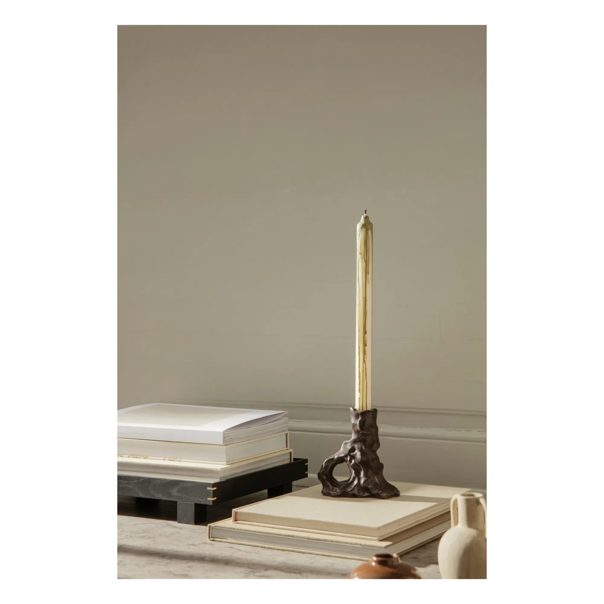 Ferm Living - Dryp Sebze Balmumu Mumlar - 2'li Set | Zeytin yeşili