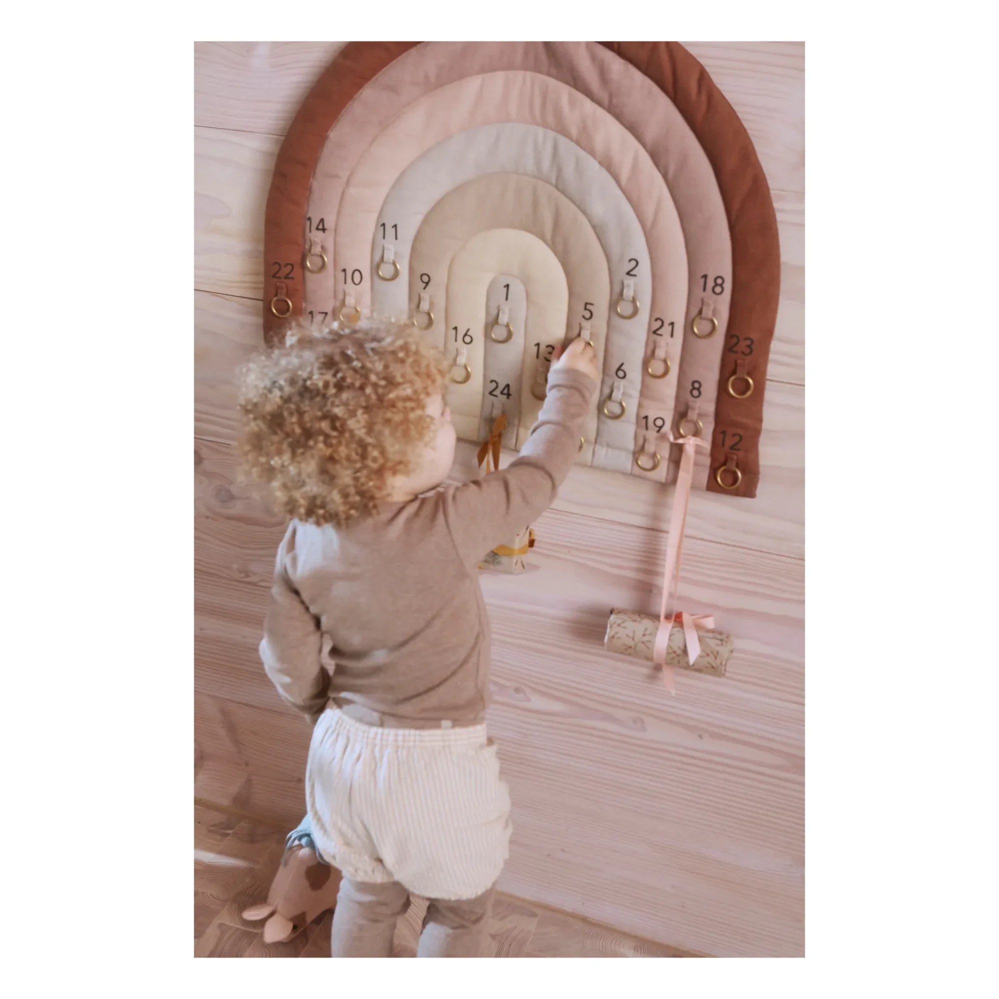 Oyoy Mini - Rainbow Advent Takvimi | Çikolata
