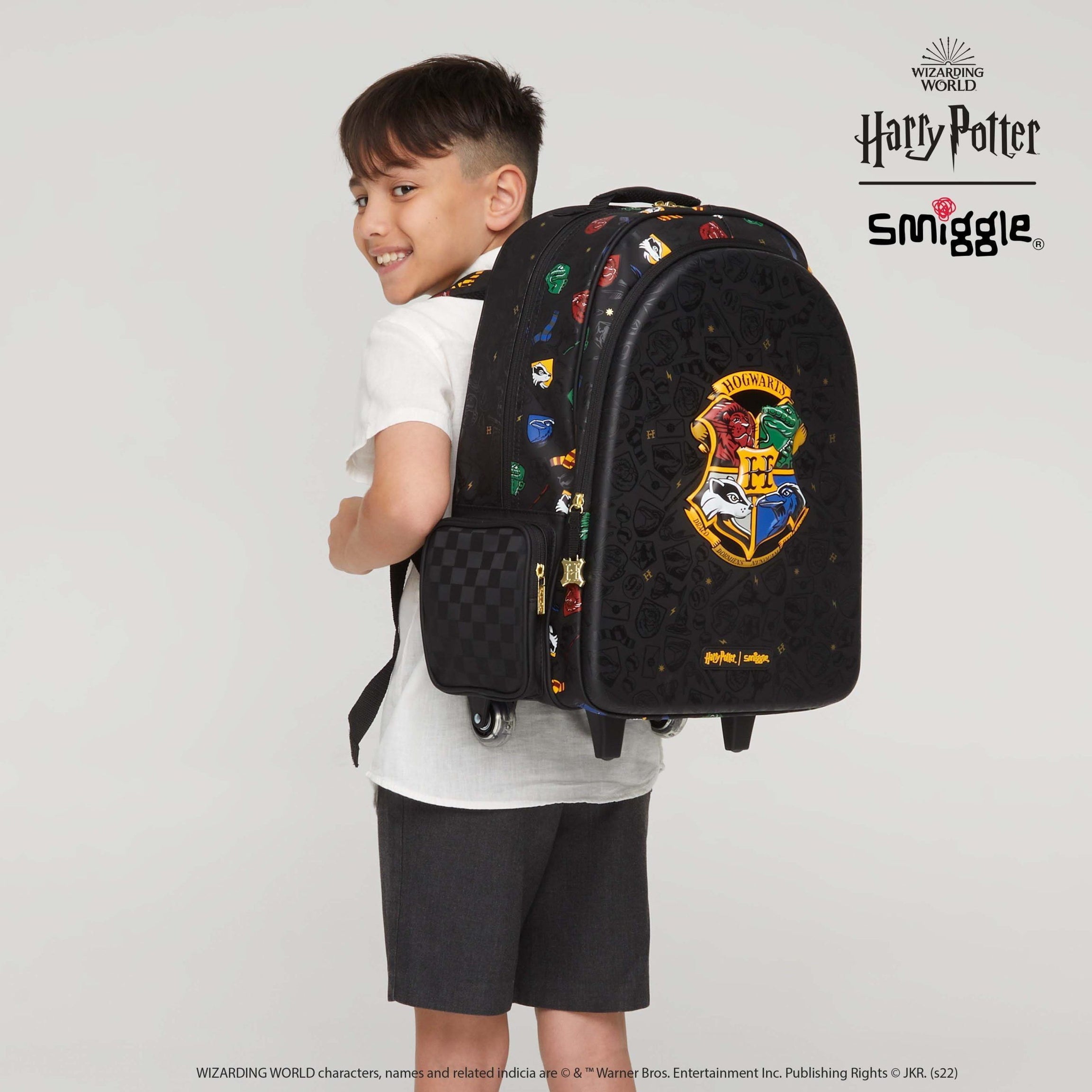 Smiggle - Harry Potter Işıklı Tekerlekli Çekçekli Sırt Çantası-Dinossi