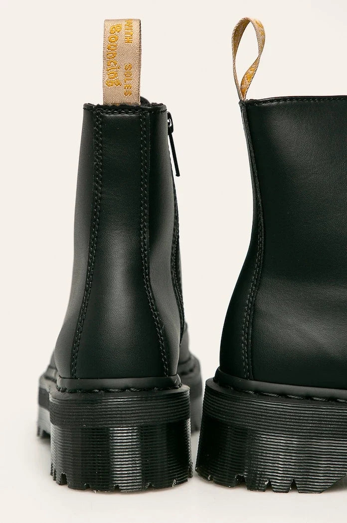 Dr. Martens Botlar