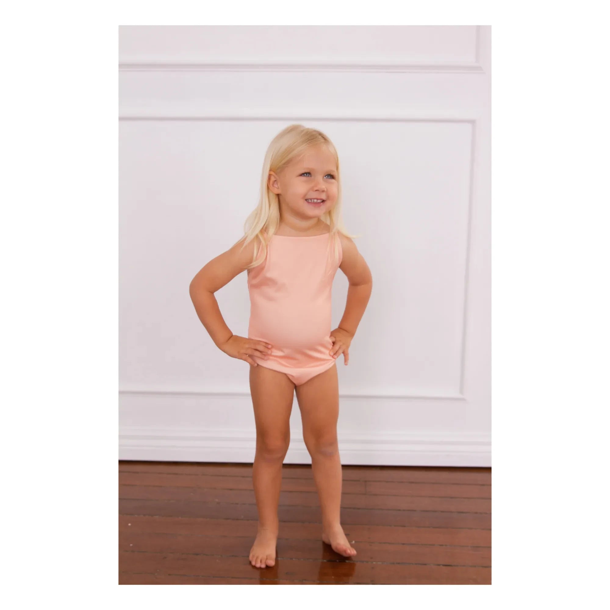 Ina Swim - Mara Badeanzug aus recyceltem Nylon | Aprikose