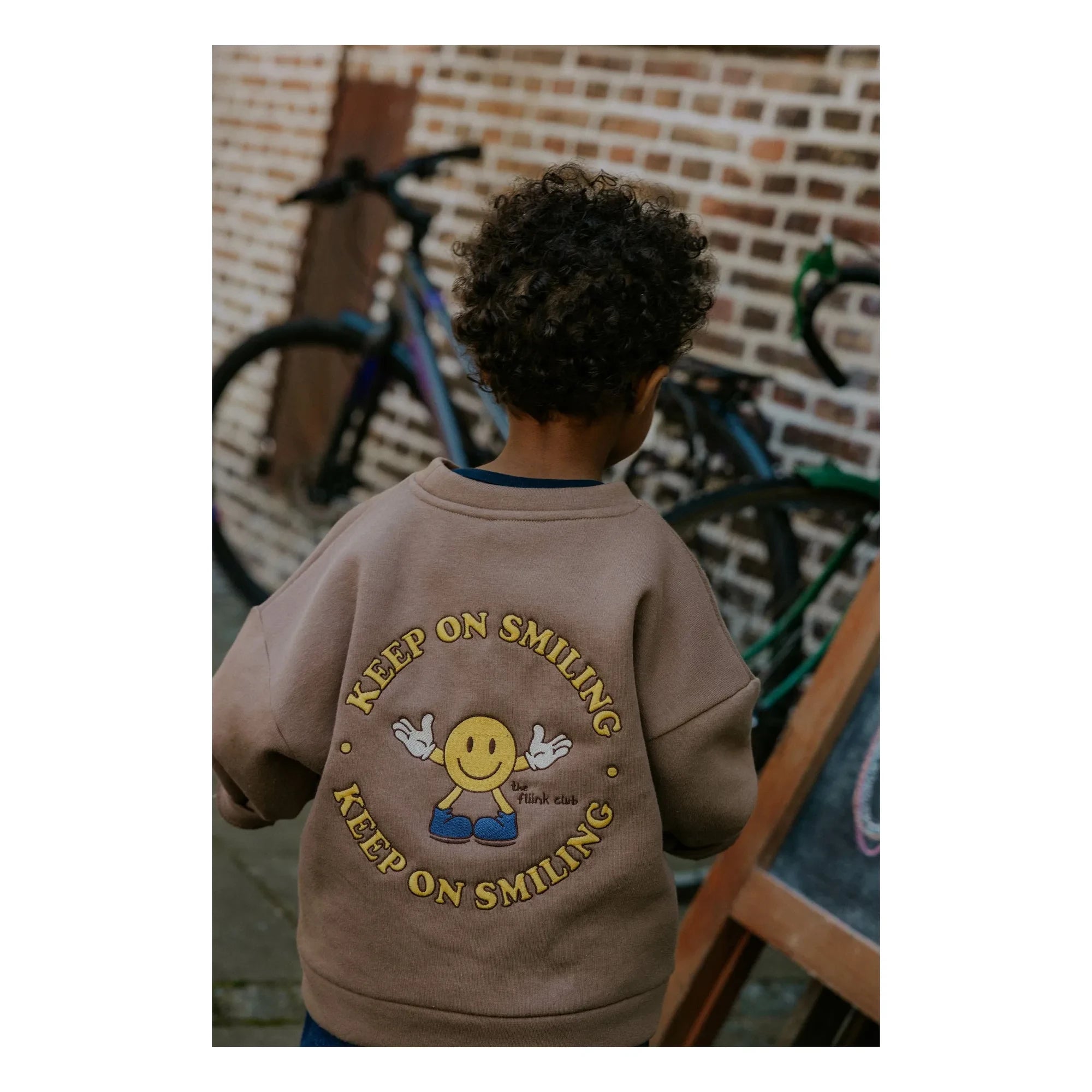 Fliink - Alvin Smiley organik pamuk sweatshirt | Taupe kahverengi