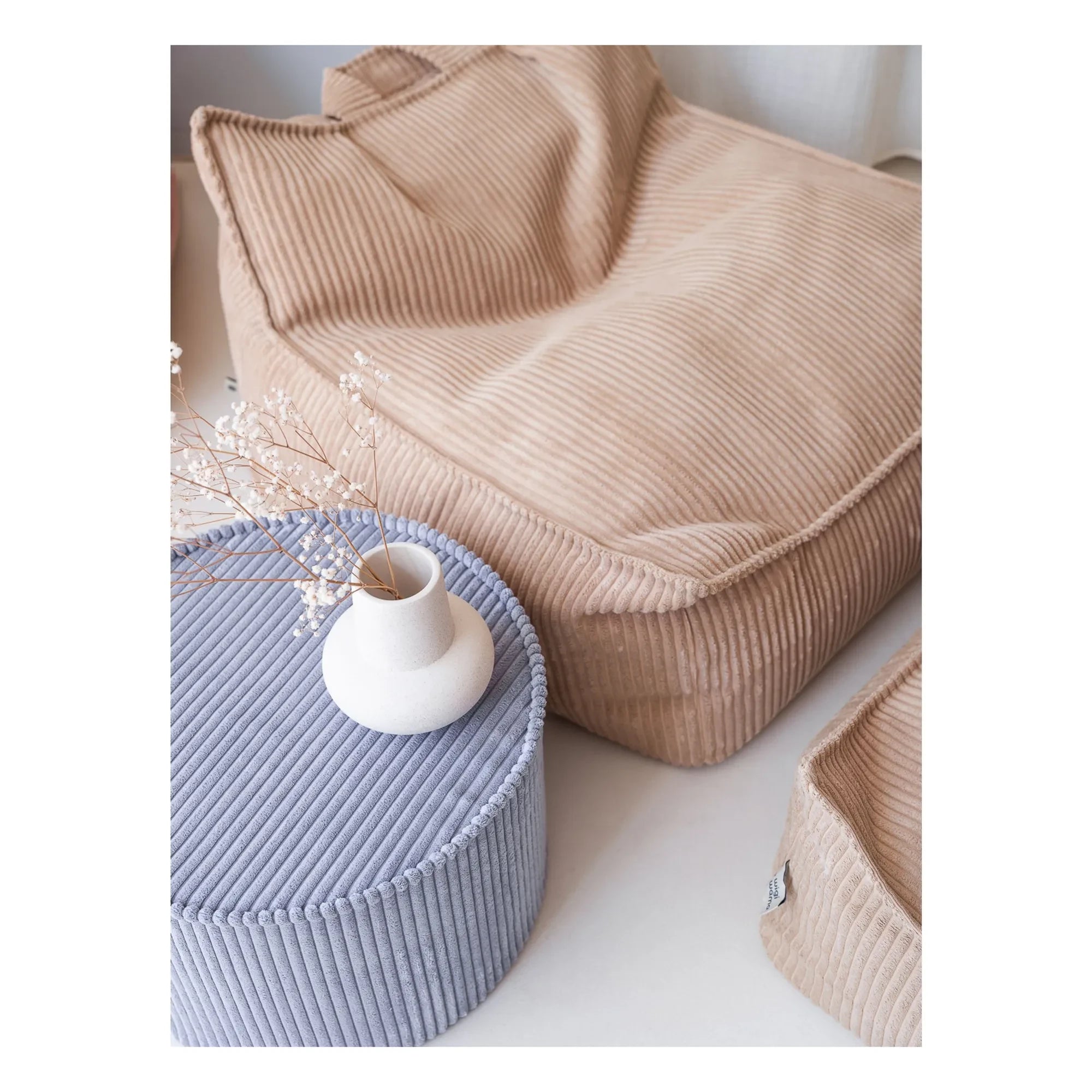 Wigiwama - Velvet armchair | Light brown