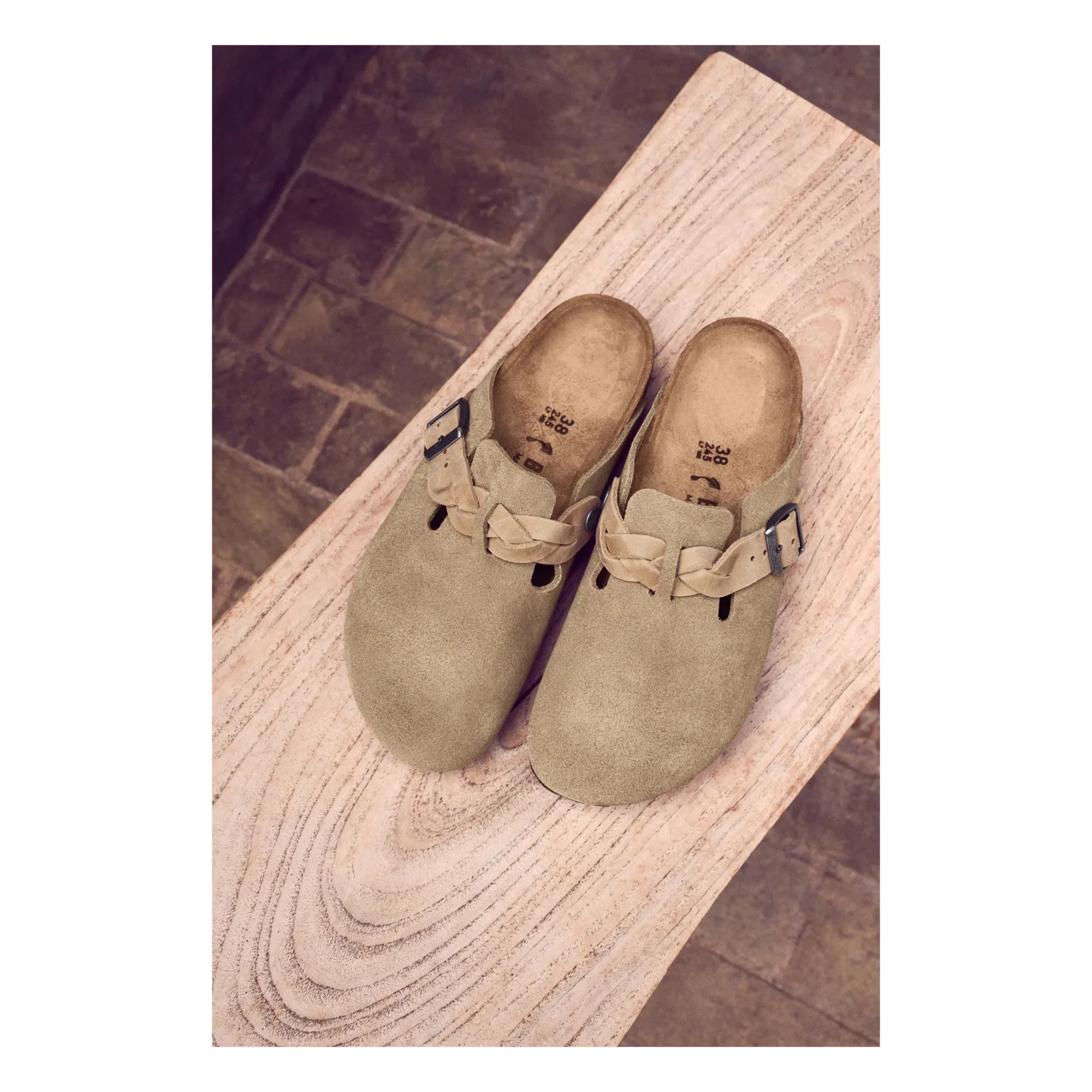 BIRKENSTOCK - Boston Knitted Slide Sandals Slim Fit | Dust Brown