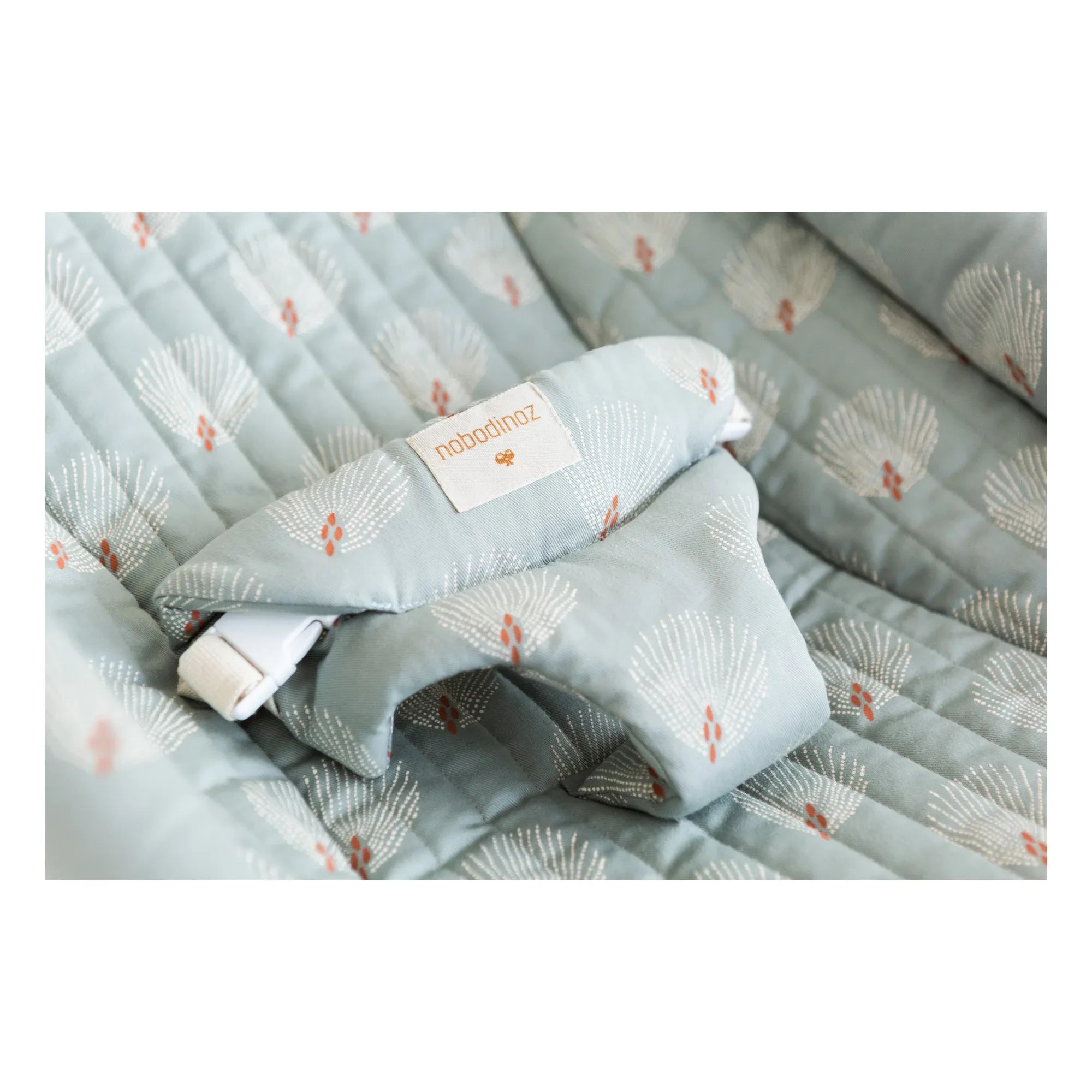 Nobodinoz - Growing Green Baby Swing | Green Water