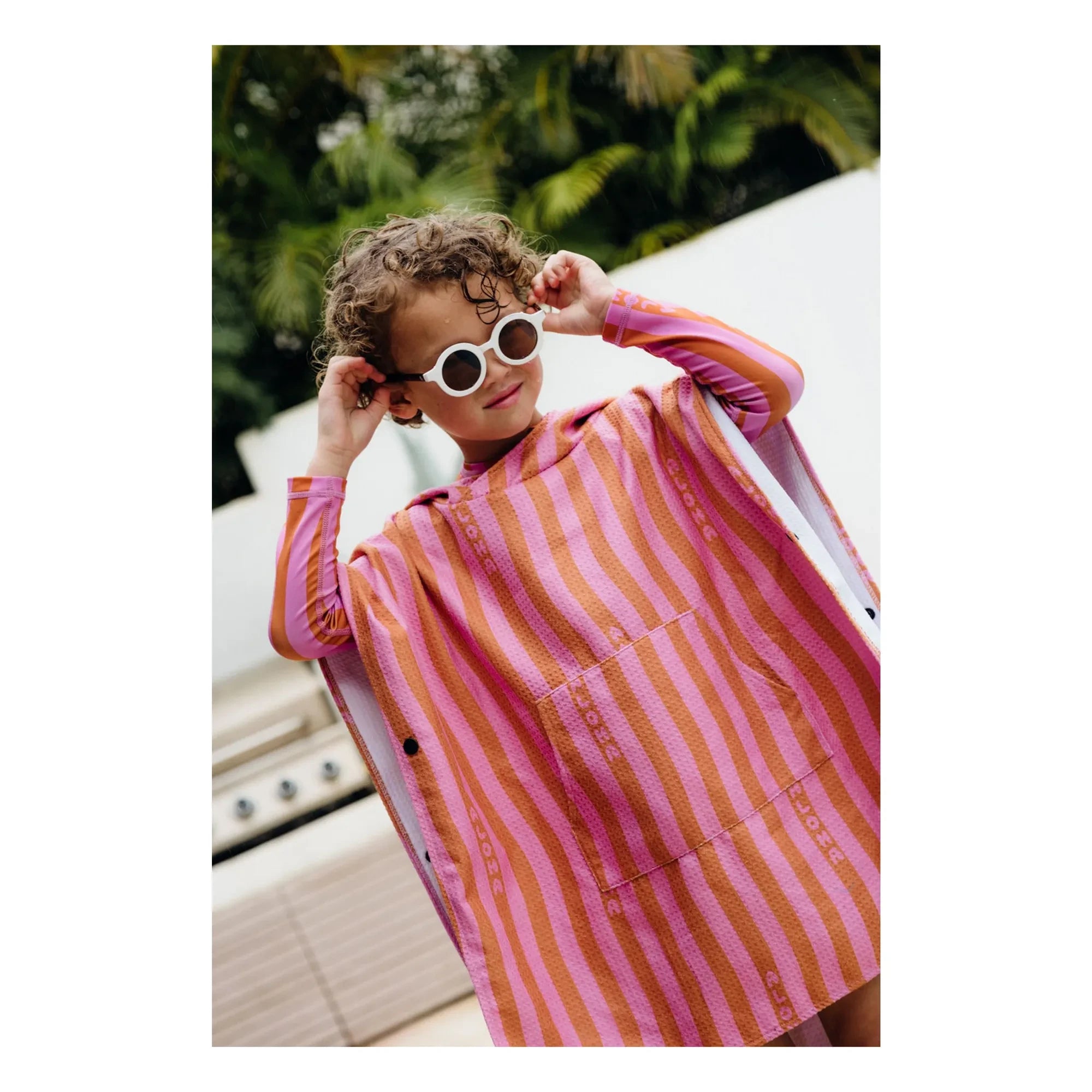 Beach & Bandits - Aloha Çizgili Organik Pamuk Ponço | Pembe