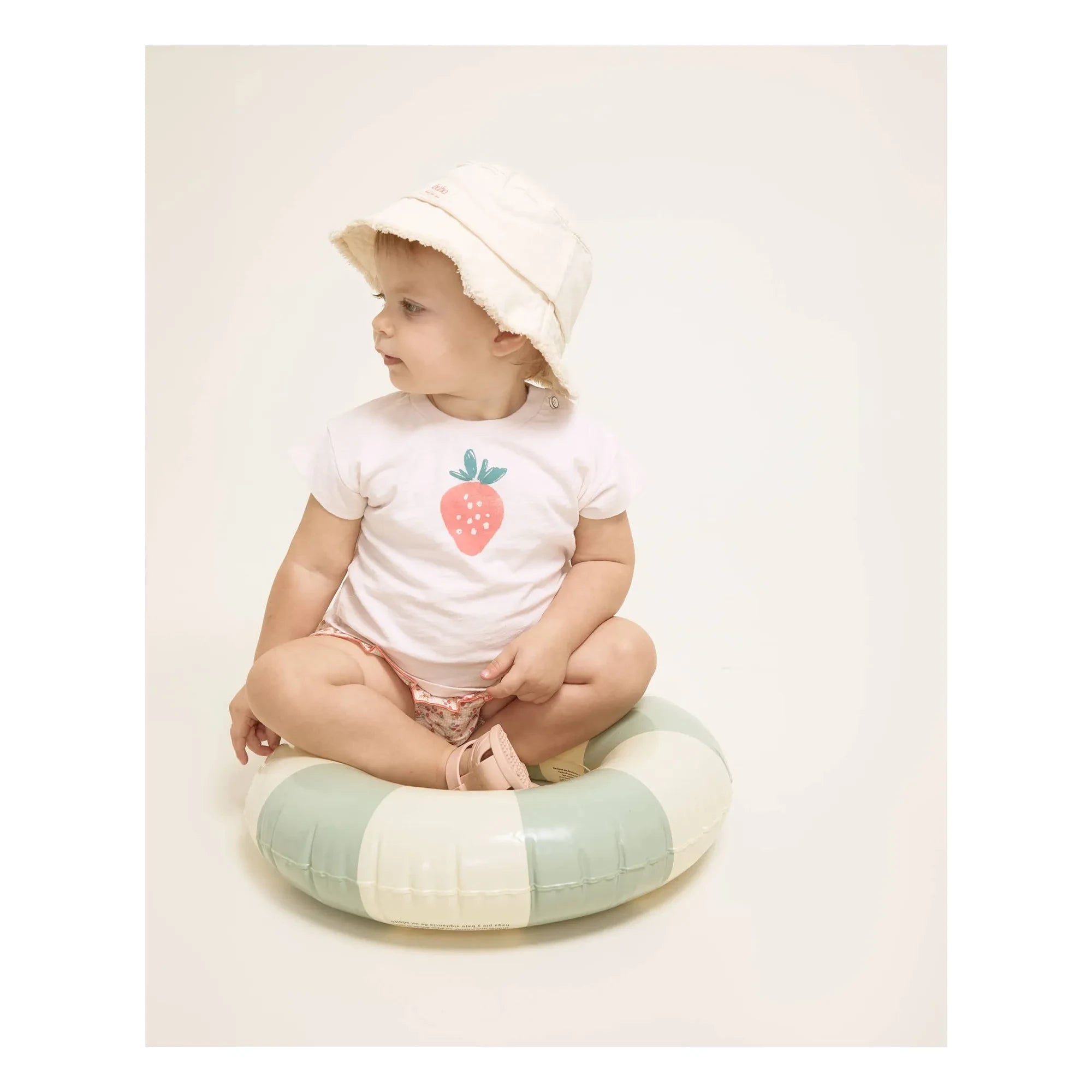Búho - Strawberry Organic Cotton Baby T-Shirt | Pale Pink