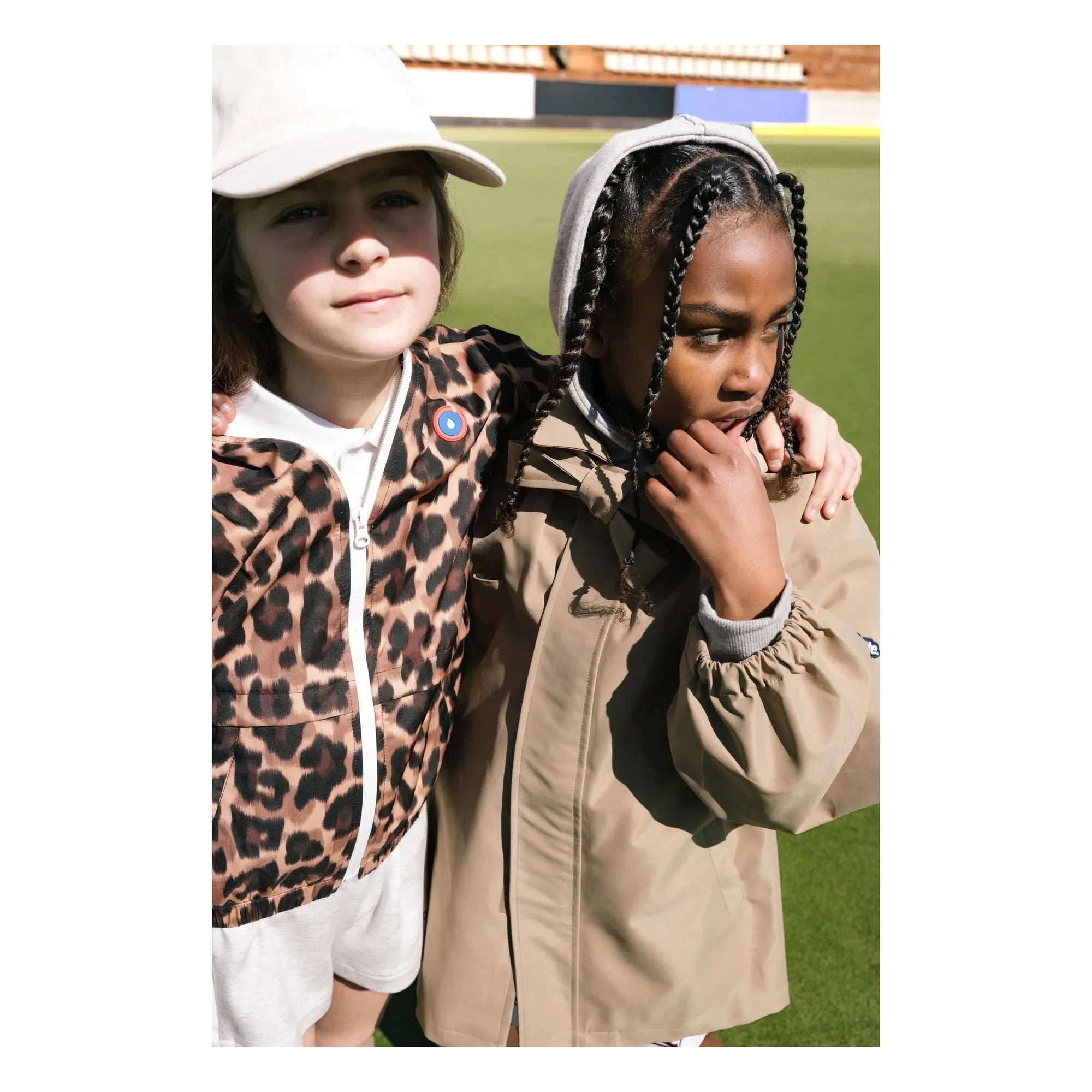 Flotte – Wasserabweisende Windjacke Bastille Leopard Recycelte Fasern | Braun