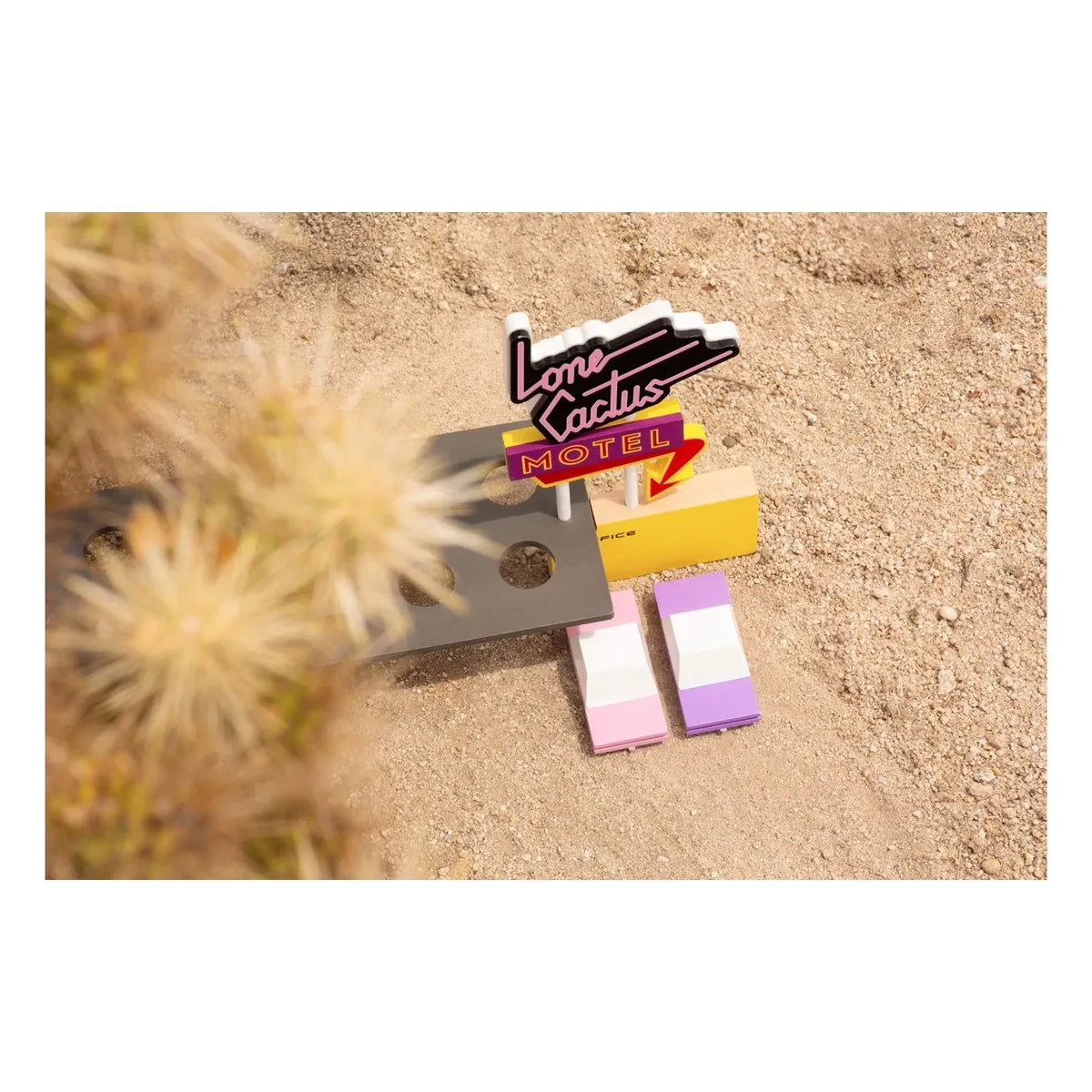 Candylab - World - Lone Cactus Motel